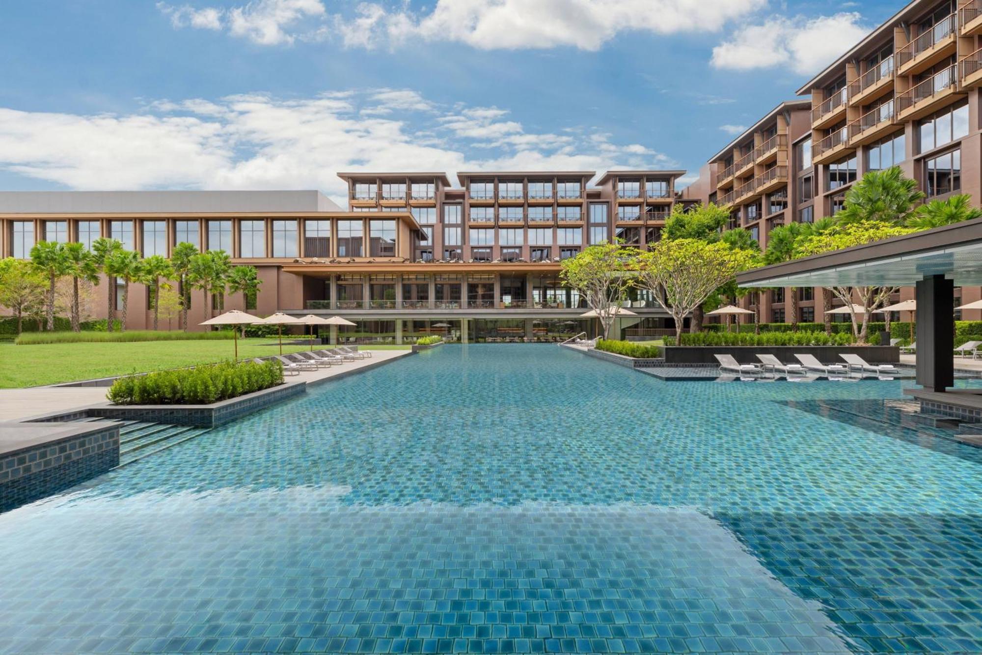 Courtyard By Marriott Suvarnabhumi Airport Hotel