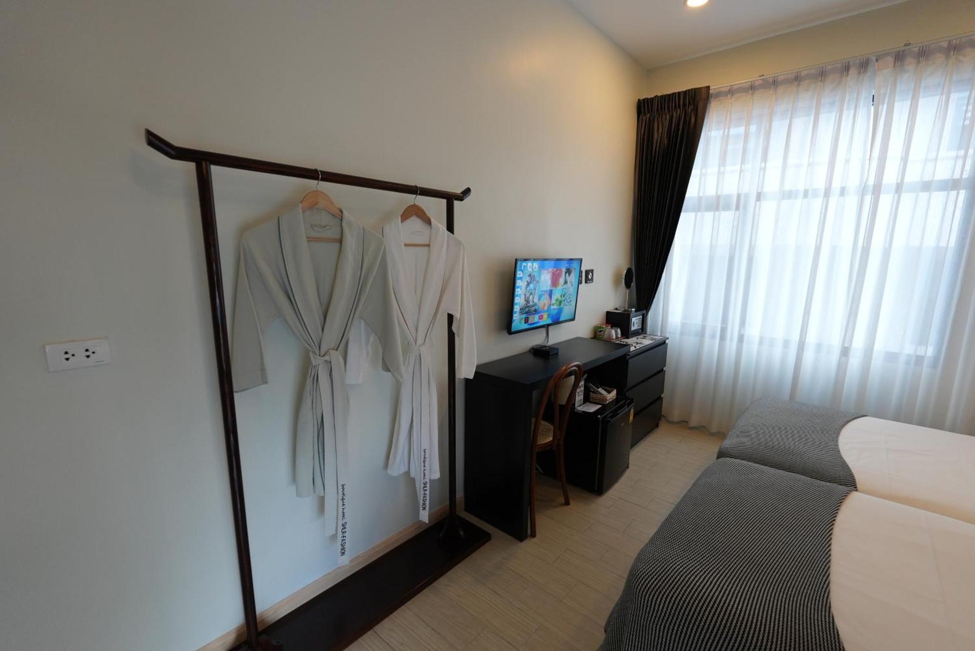 Yolo Boutique Hotel Bangkok
