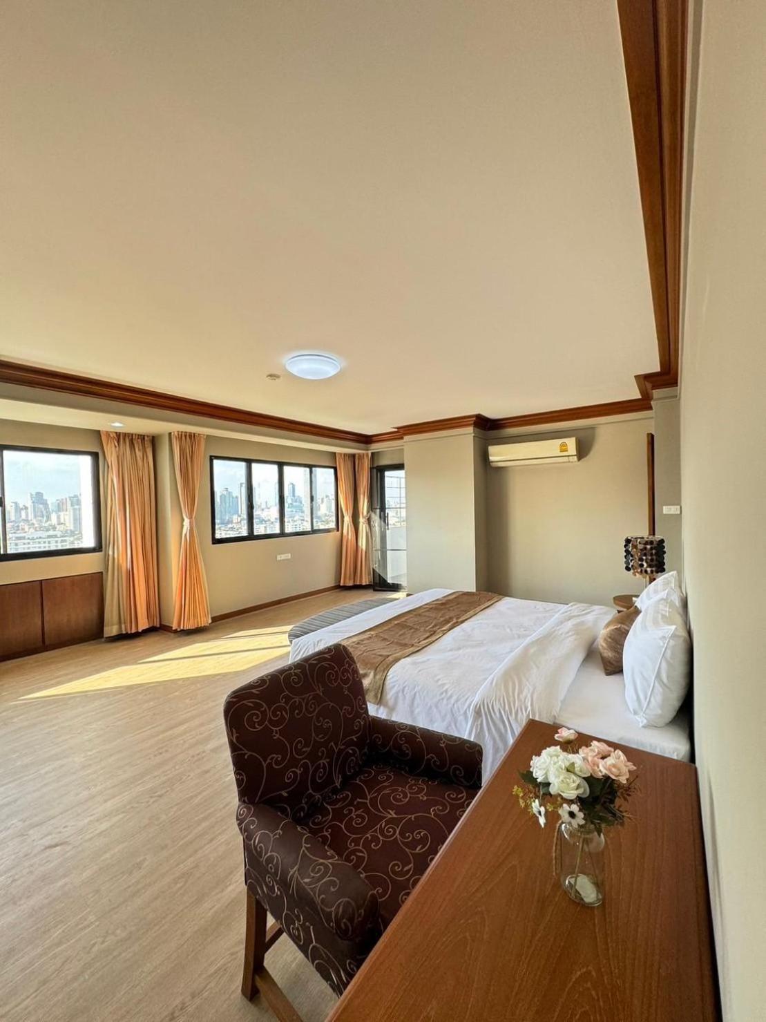 United Tower Thonglor By Aspira Apartment Bangkok
