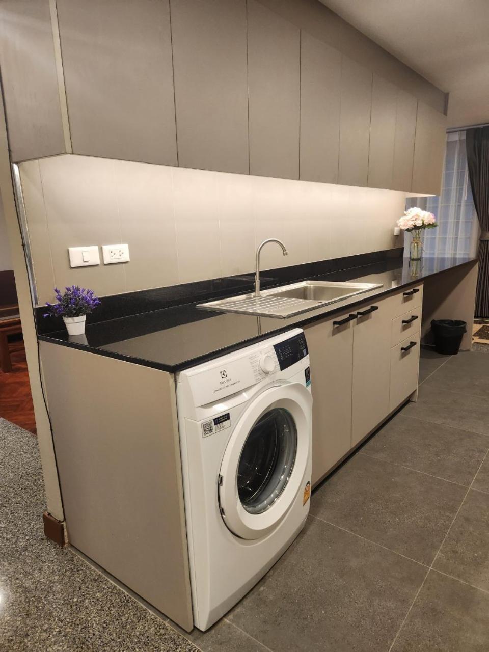 Apartment United Tower Thonglor By Aspira Bangkok