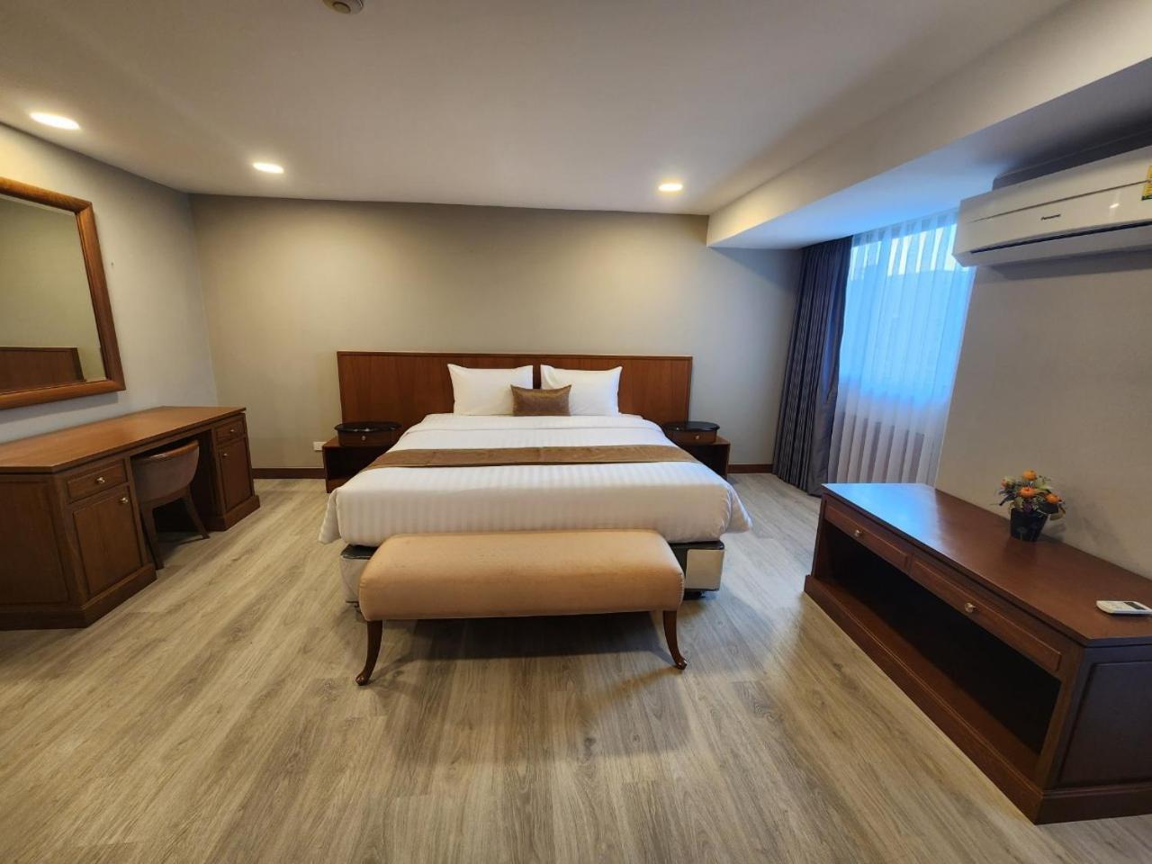Apartment United Tower Thonglor By Aspira *