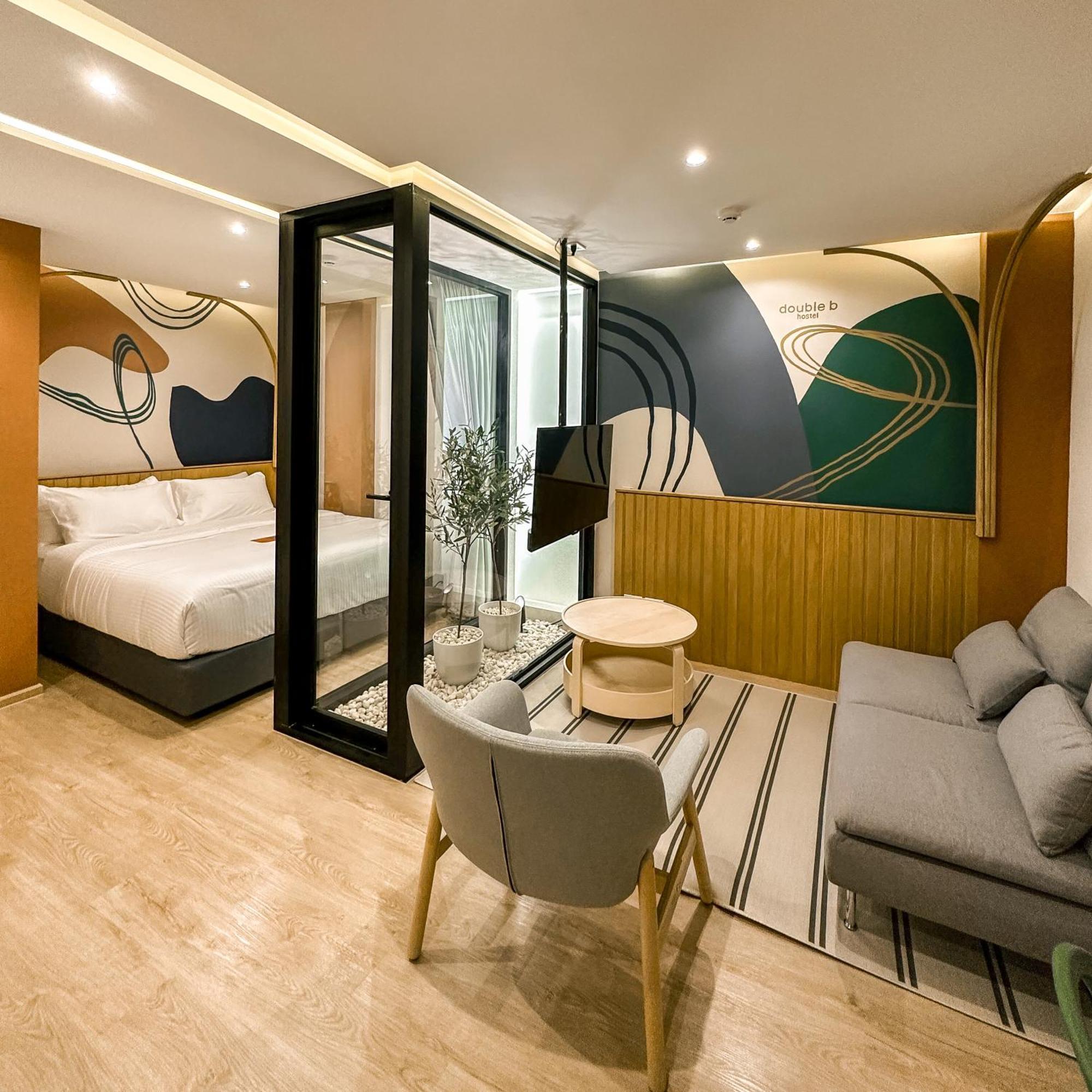 Double B Hostel Bangkok