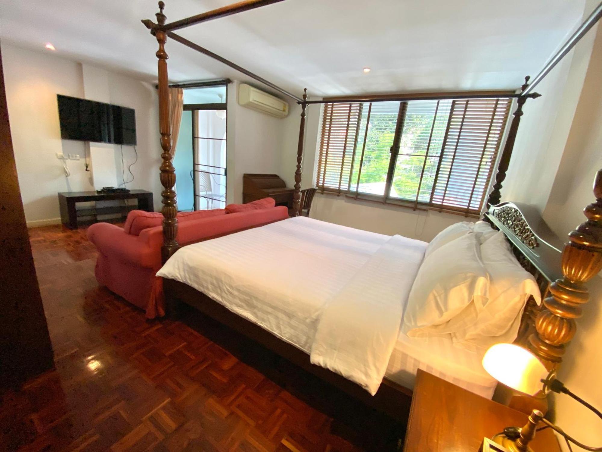 Bed & Breakfast Cafe Ice Resident *