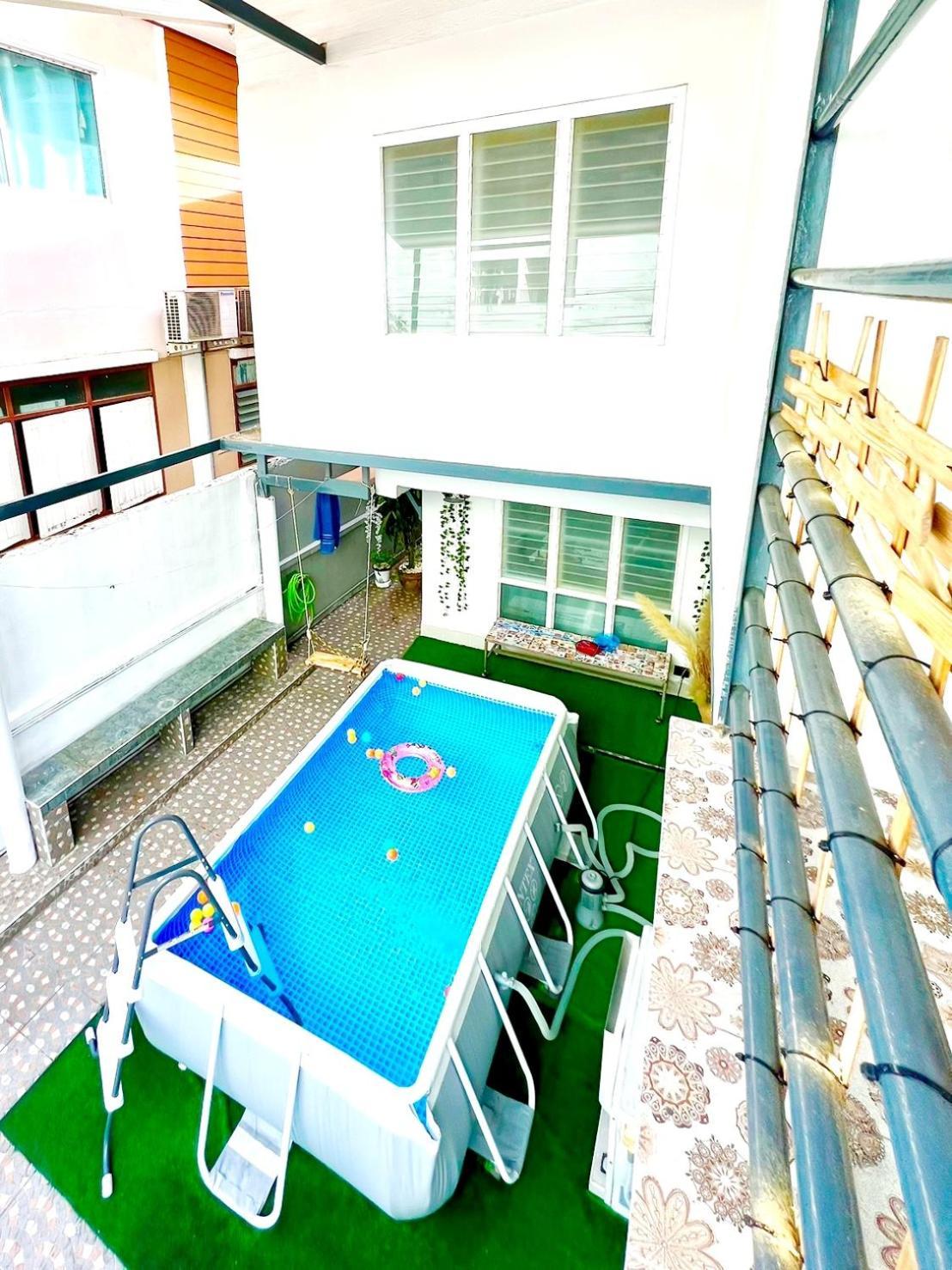 Getaway - 4 Bedroom,6 Beds And 5 Bathroom Villa Bangkok