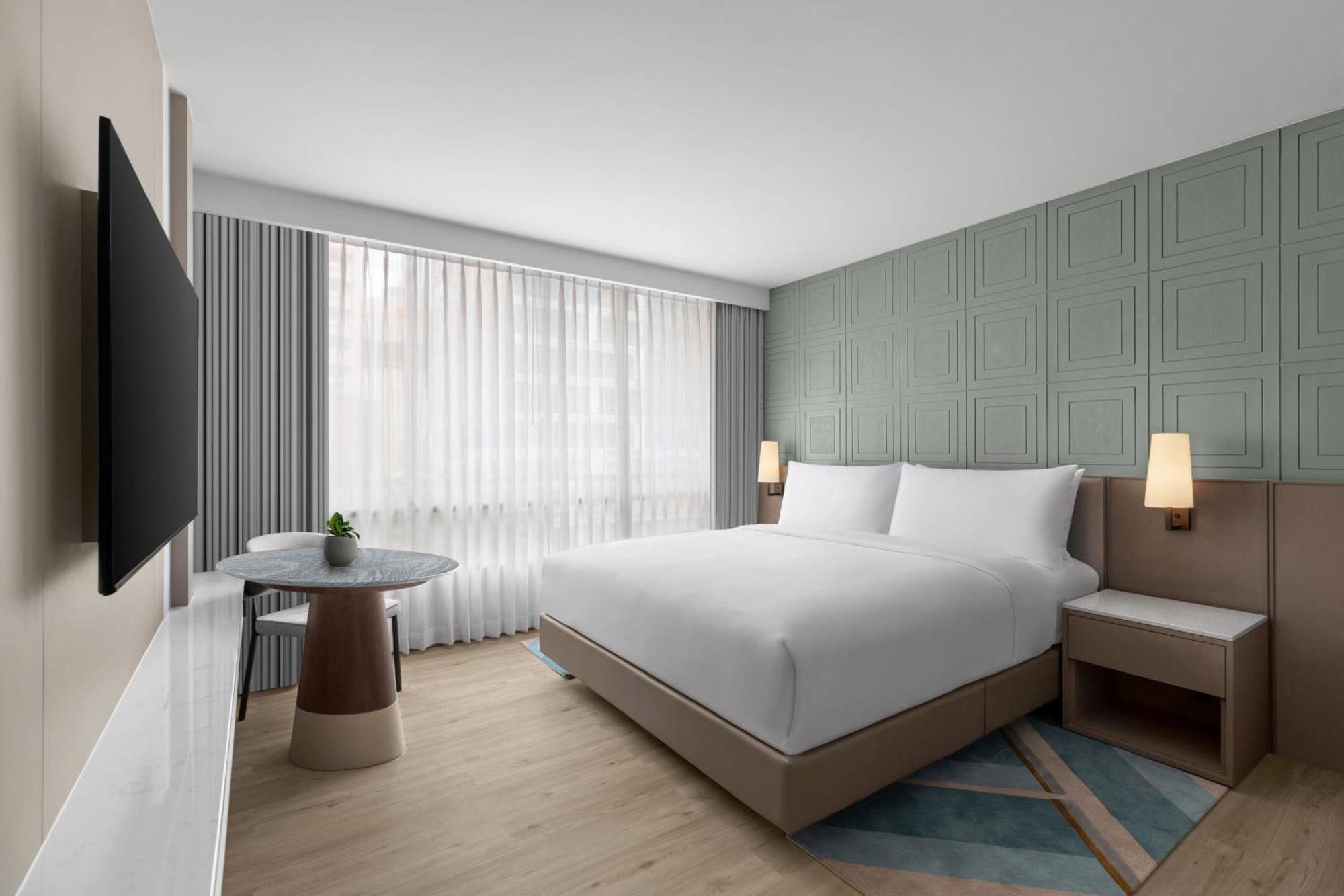 Courtyard By Marriott Sukhumvit 20 Hotel 5*