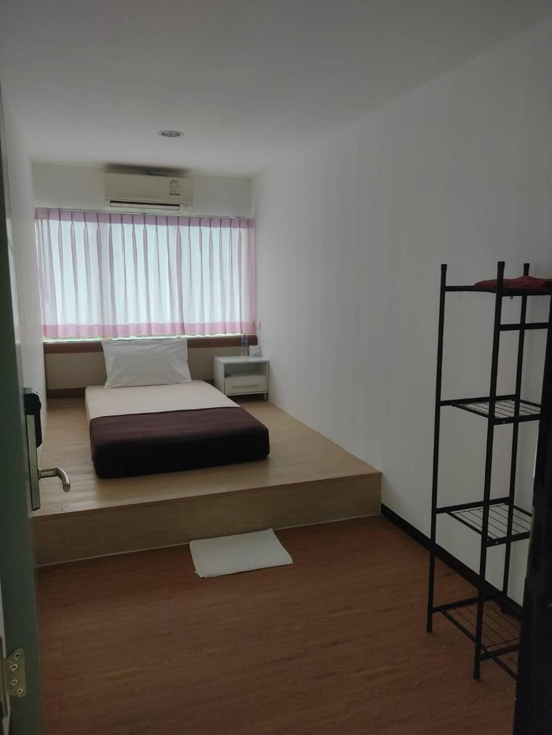 Atroomhostel
