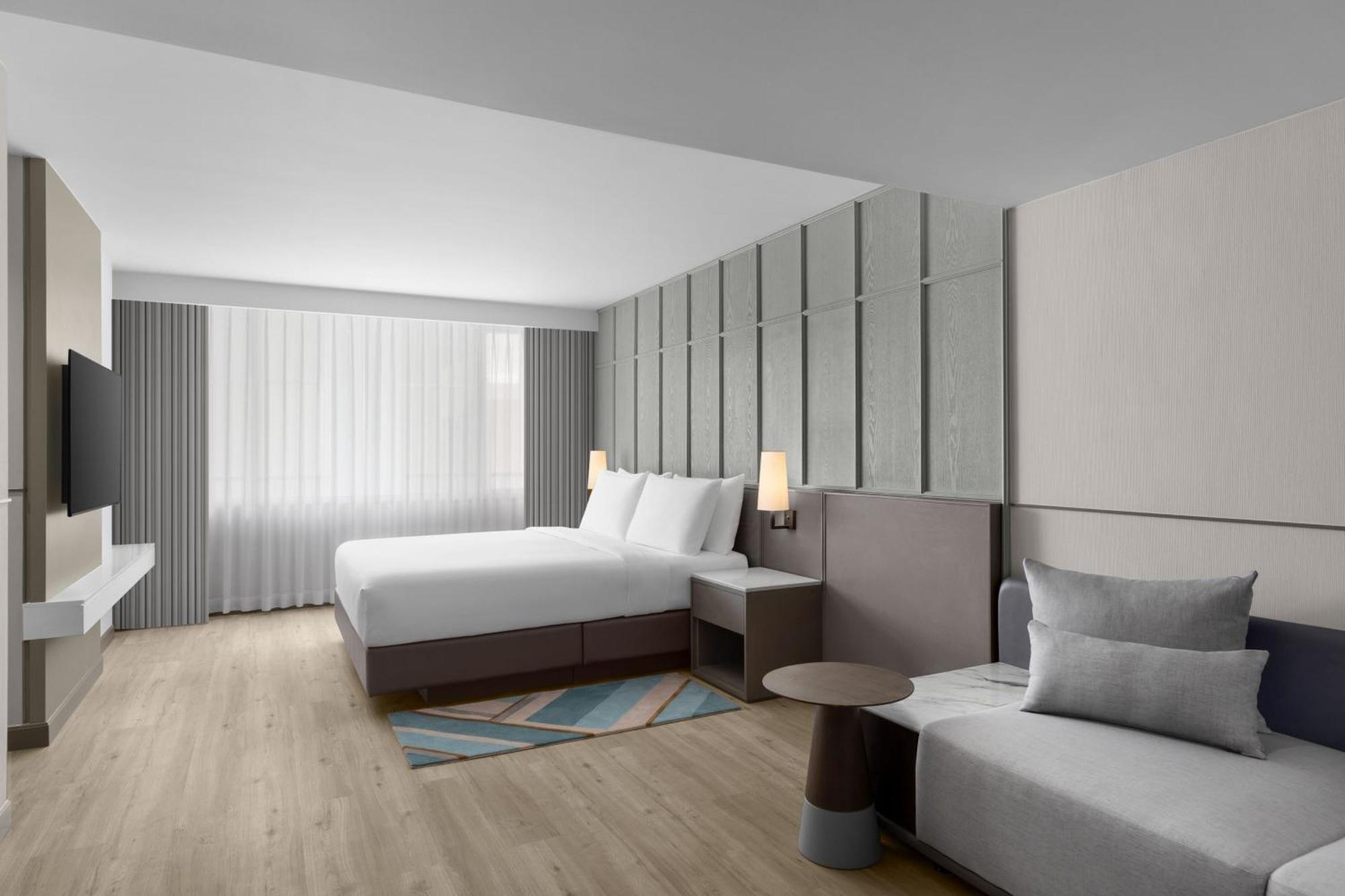 Courtyard By Marriott Sukhumvit 20 Hotel