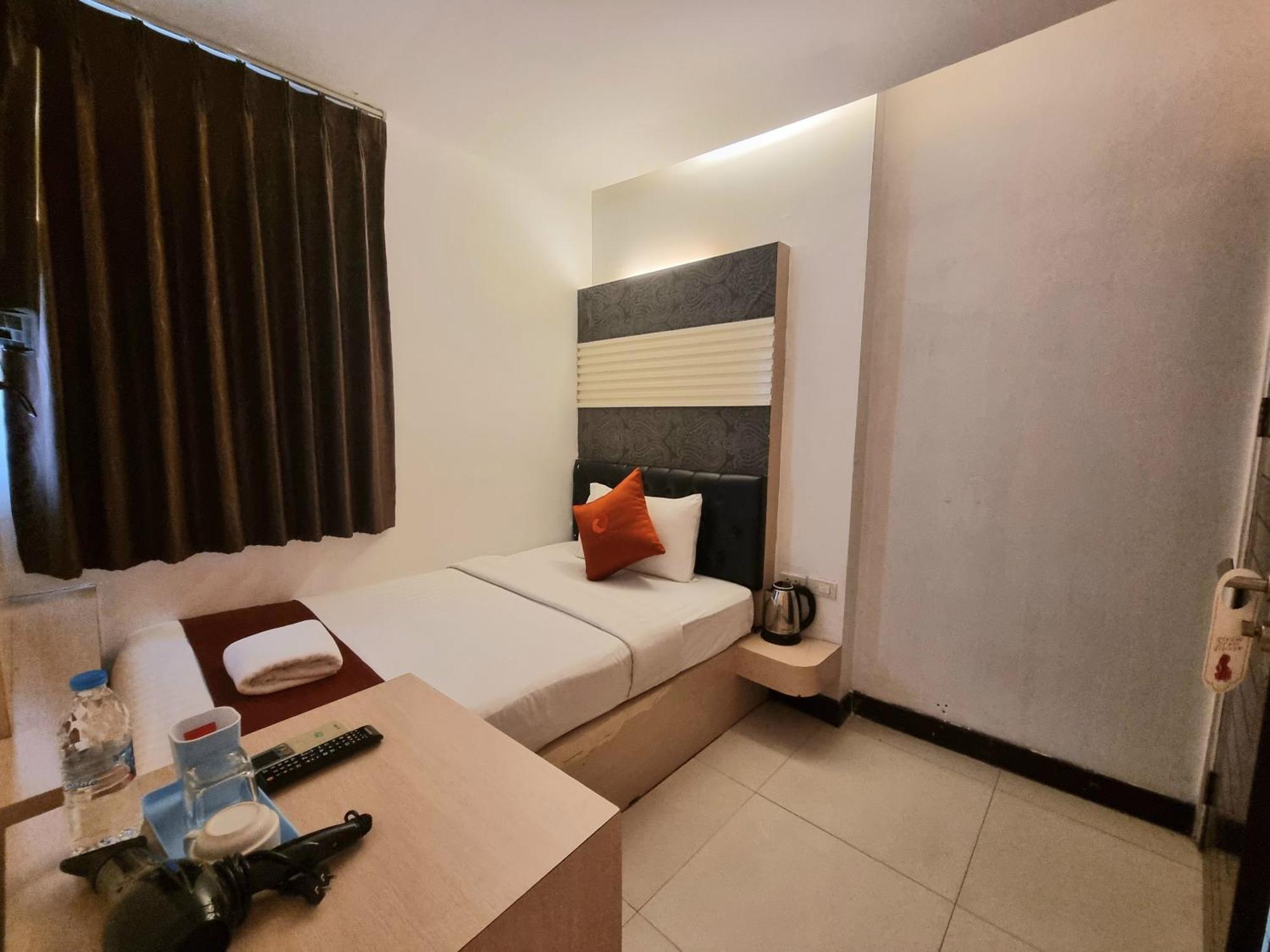 Hotel Cozi Hotel, Bangkok