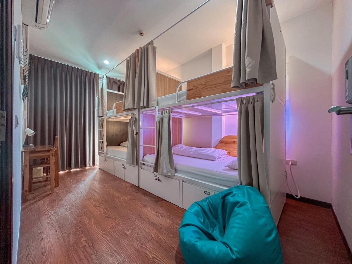 Click Hostel