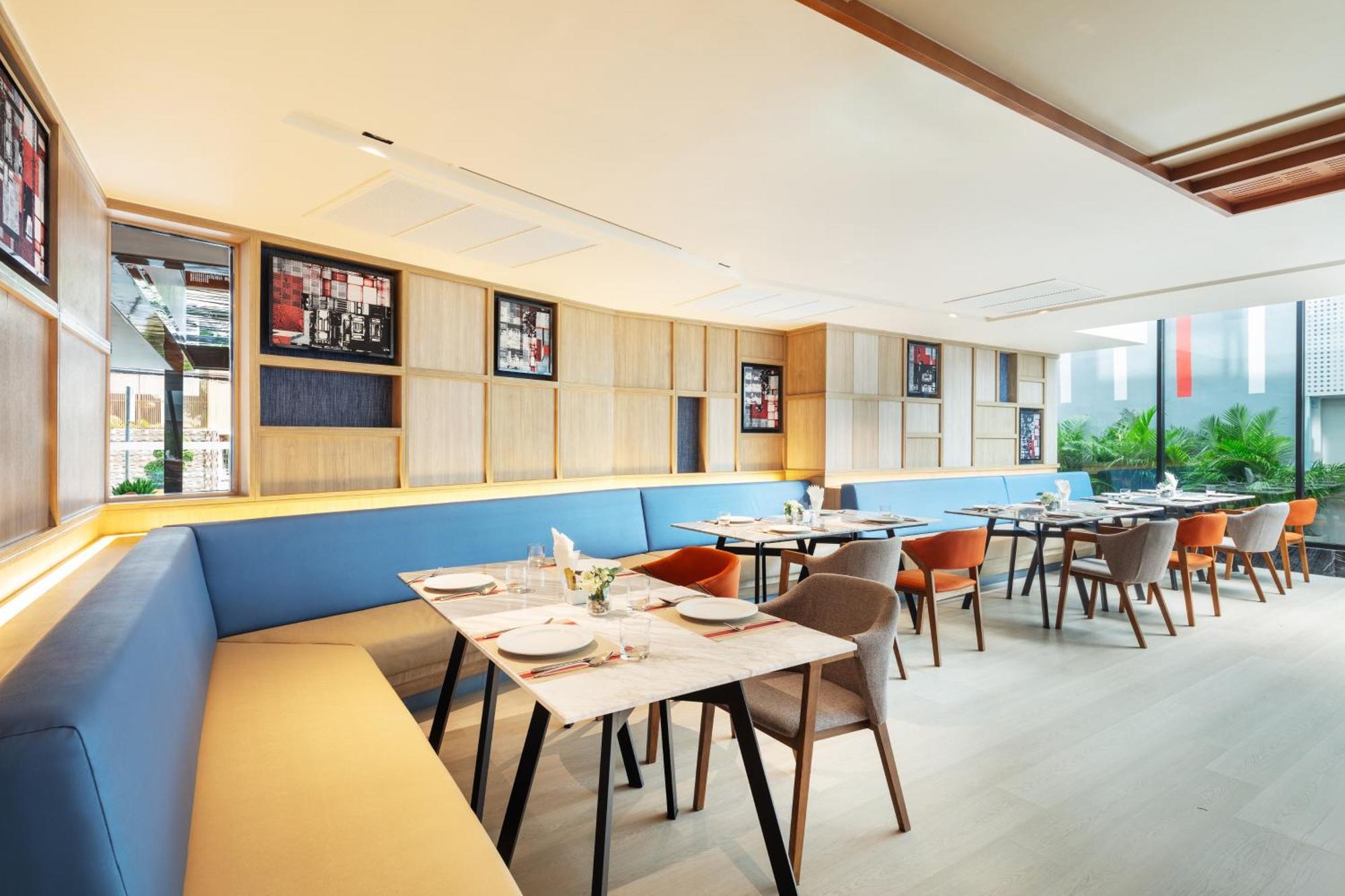 Hotel Western Click Sathorn 11