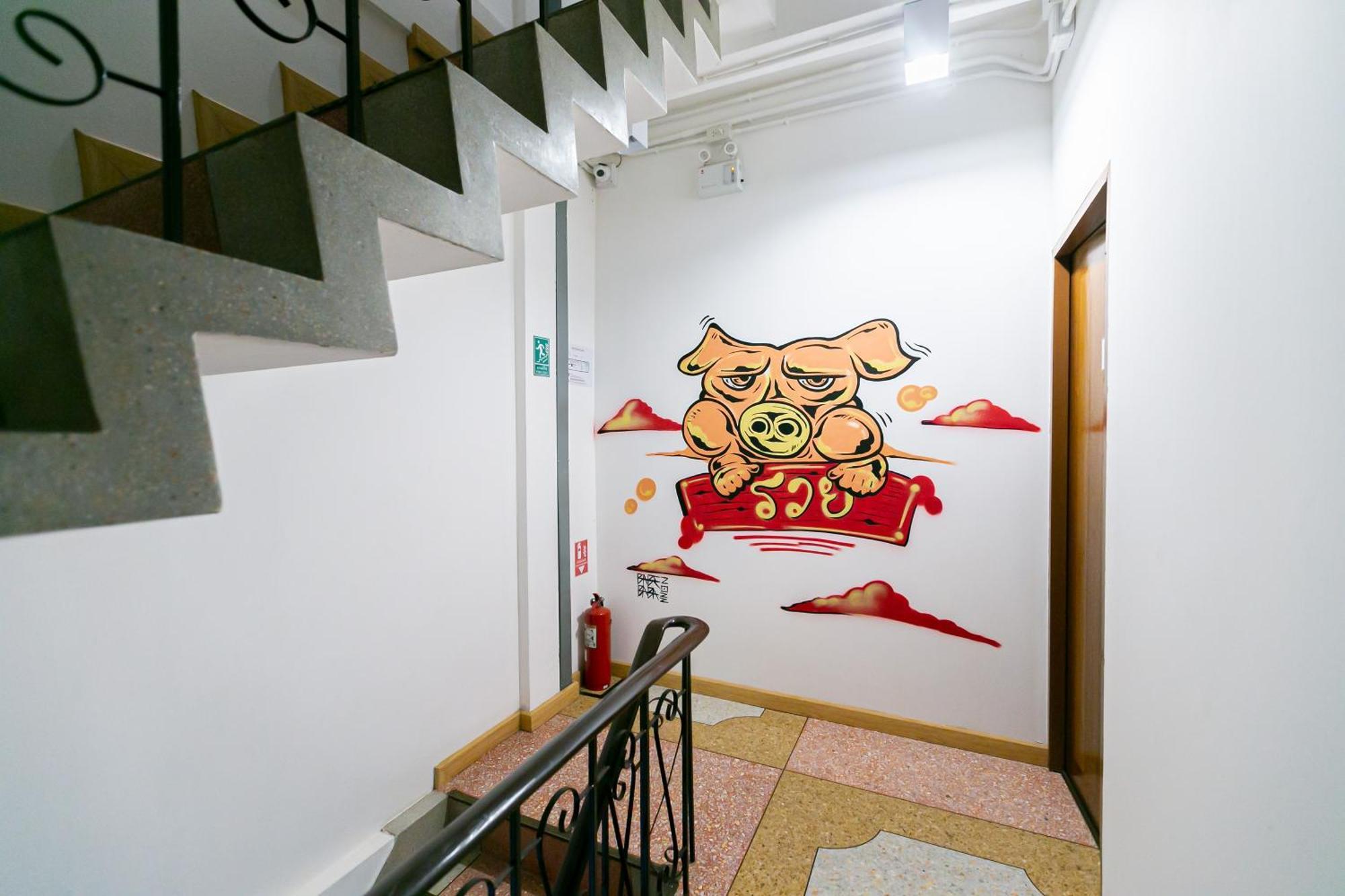 Hostel Taladnoi Paint House *