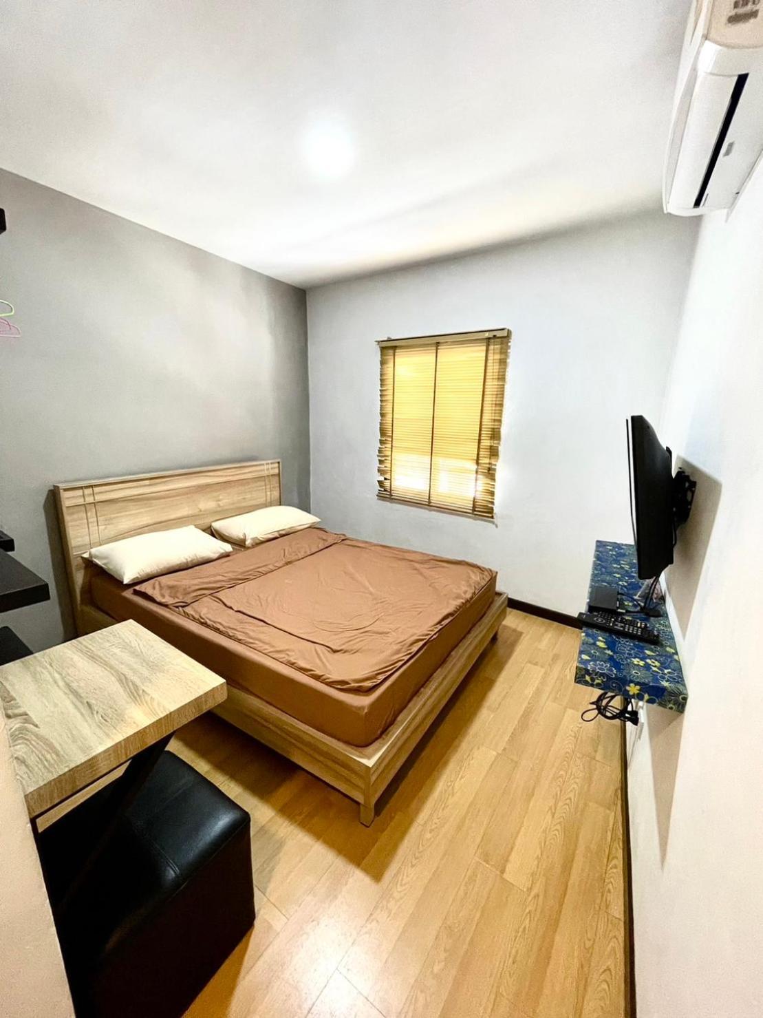 Trog And Soi (adults Only) * Bangkok