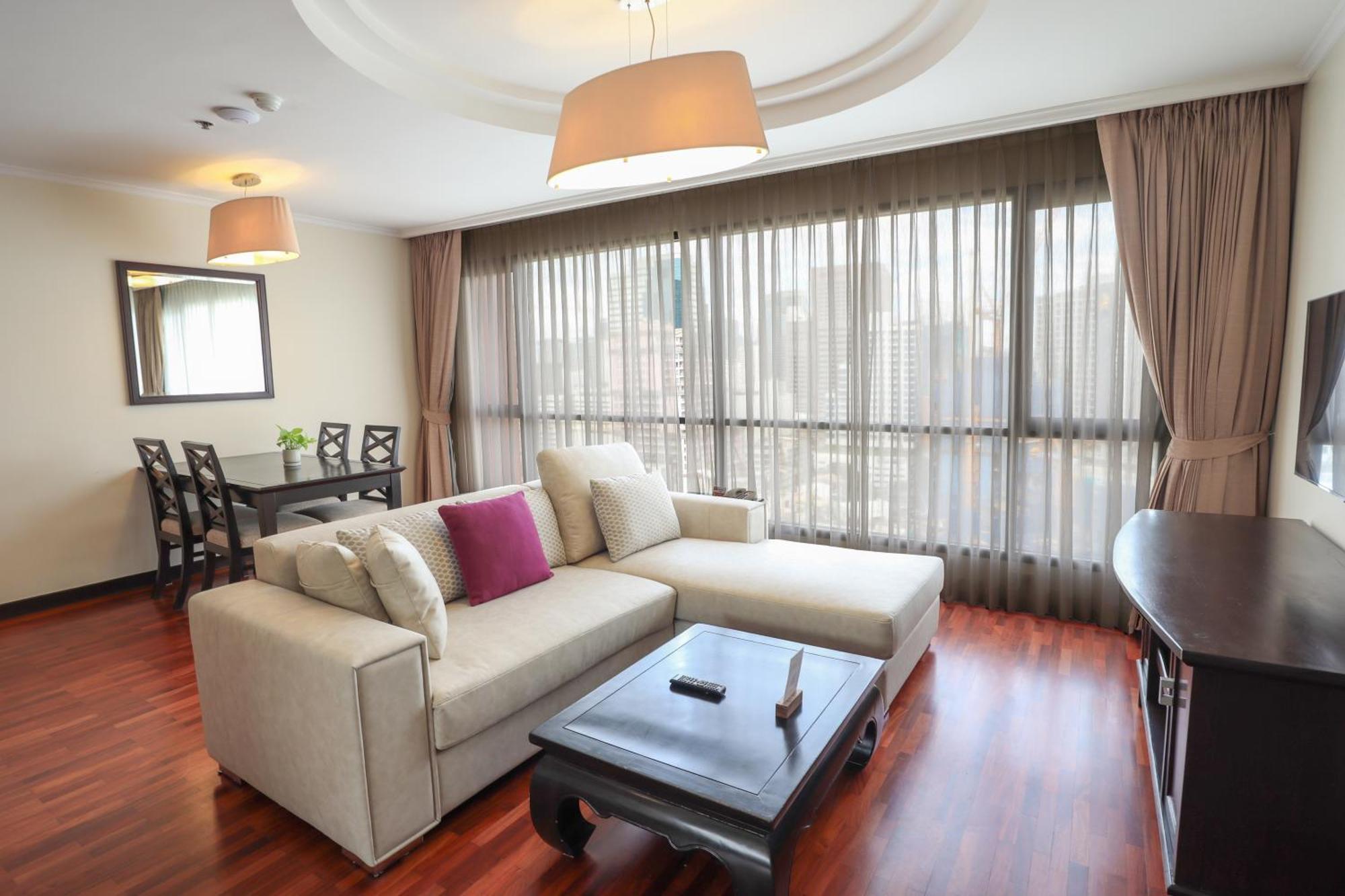 Bandara Silom, 4* Bangkok