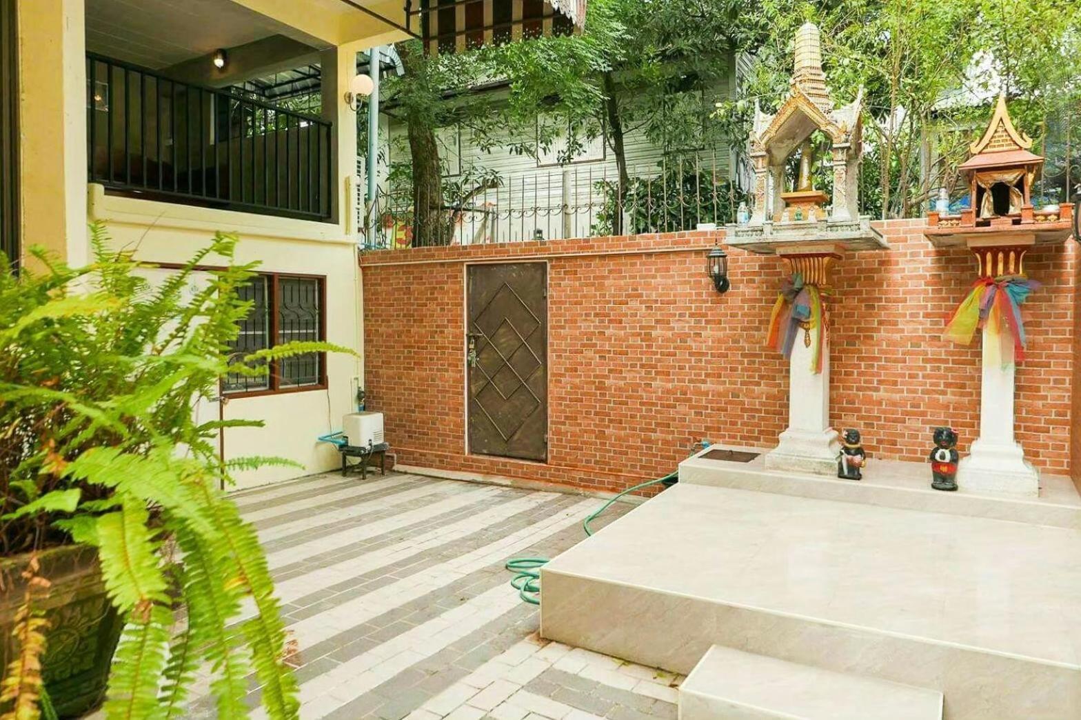 Baankhon Private In Thai House Check In By Yourself Code Inbox Adult Only Bangkok