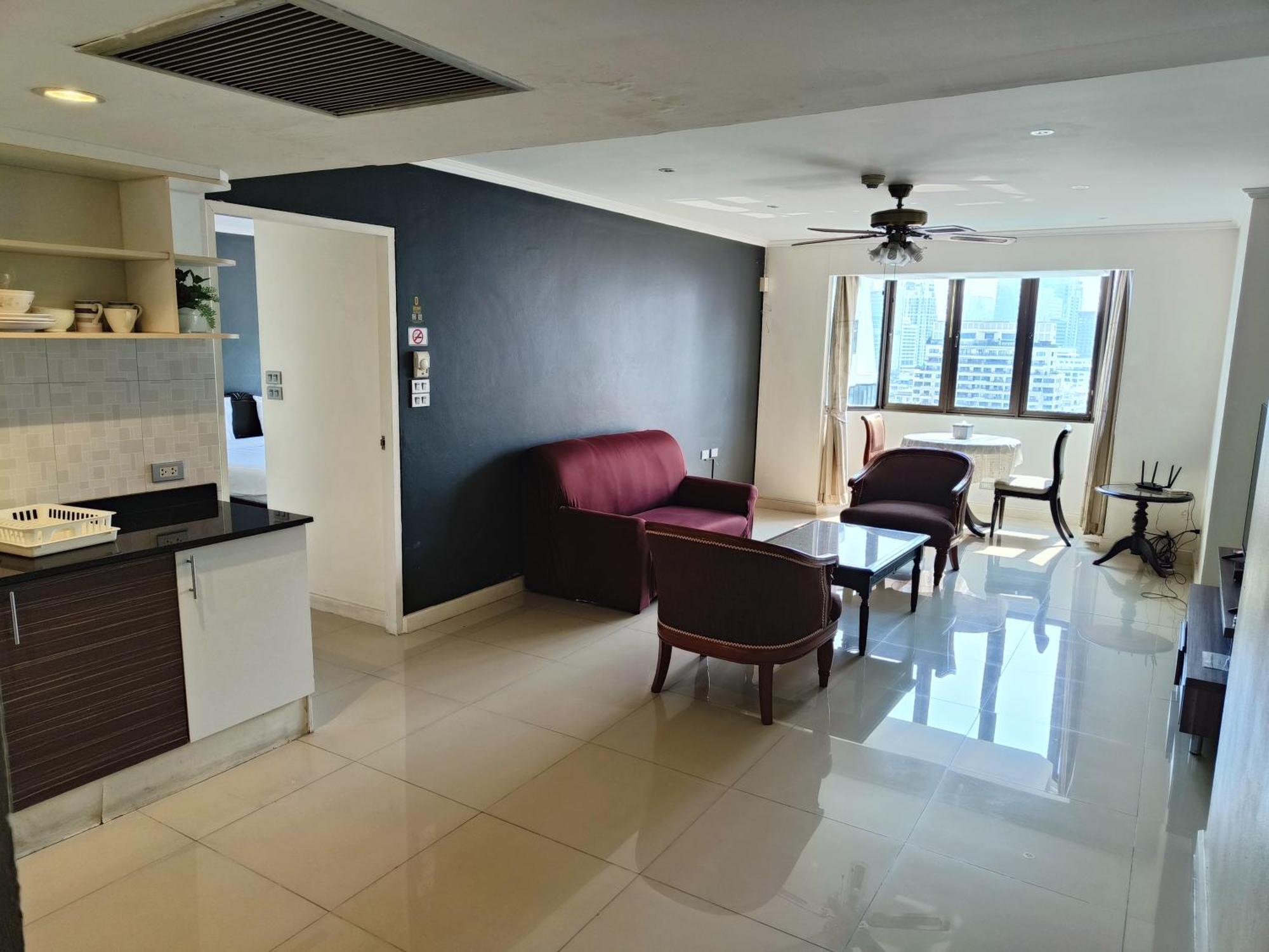 Apartment Omni Tower Cozy By Direct