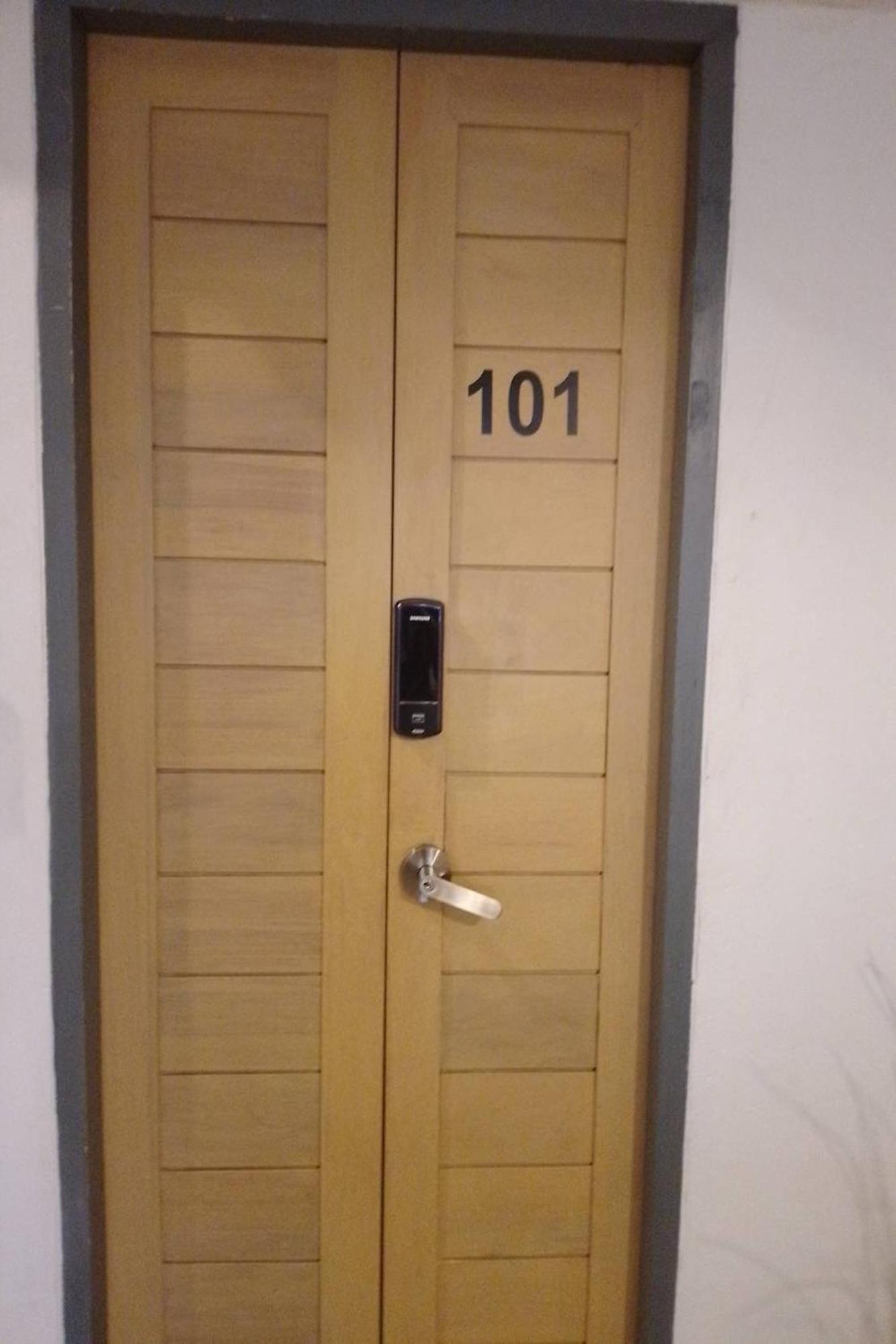 Ora * Bangkok