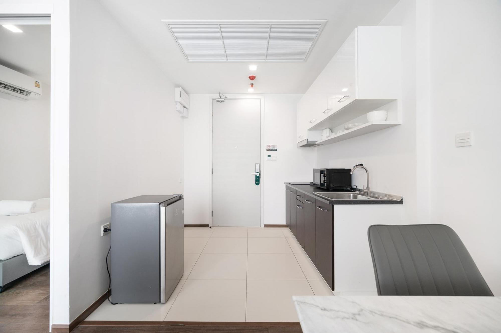 The Rich Sukhumvit Nana Hotel 4*