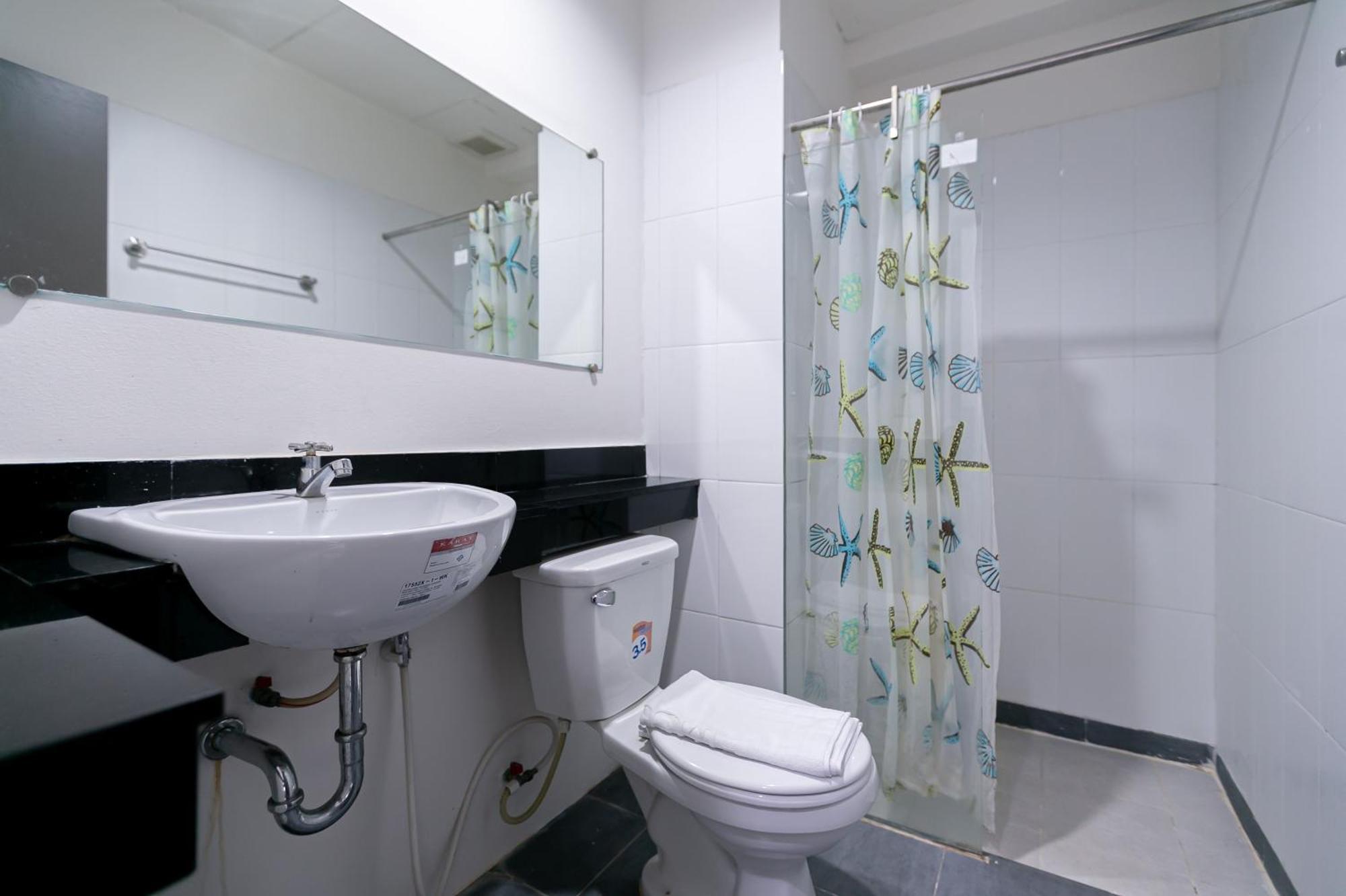 Ruan Plaisoi Hotel