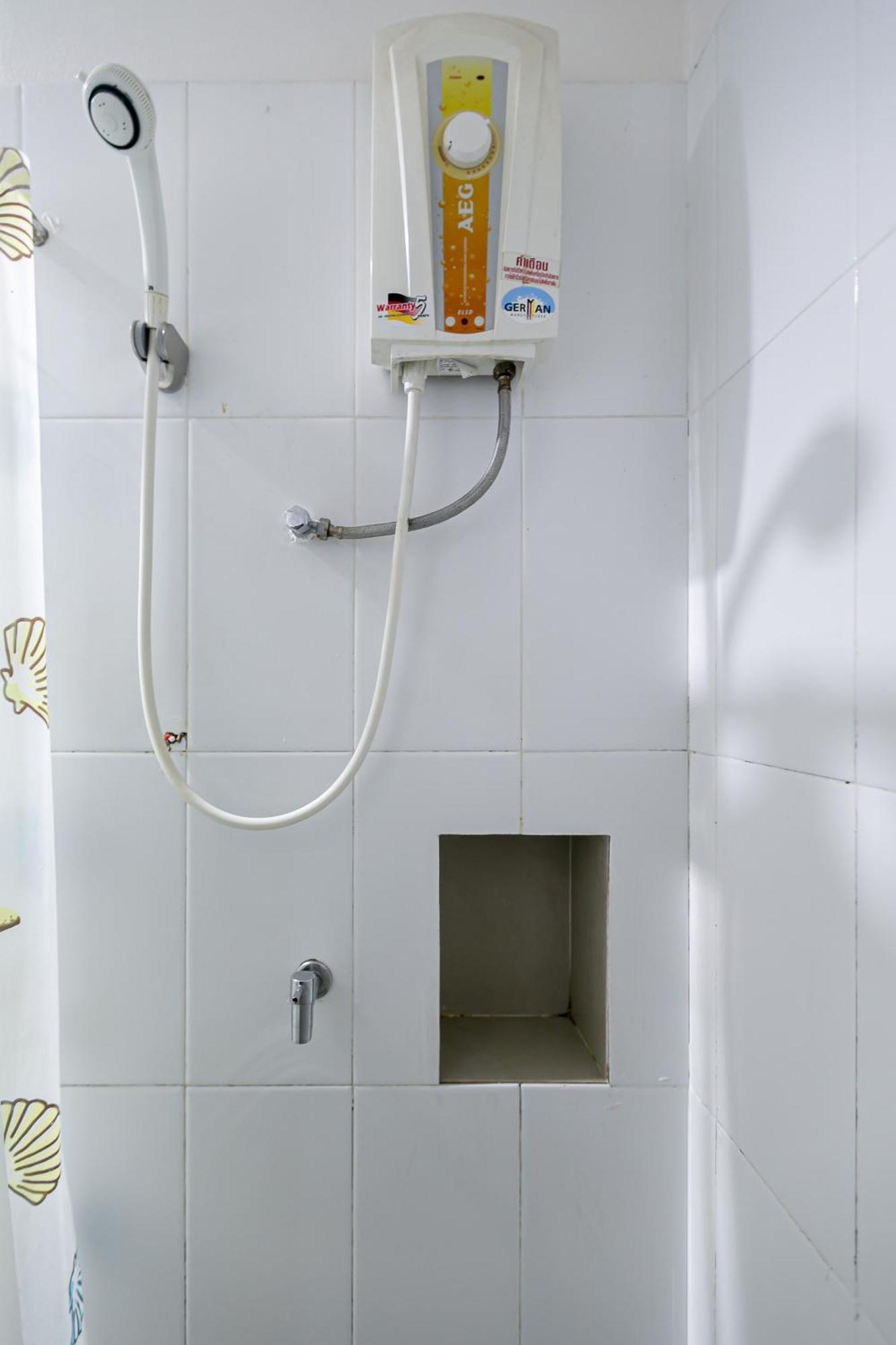 Hotel Ruan Plaisoi Bangkok