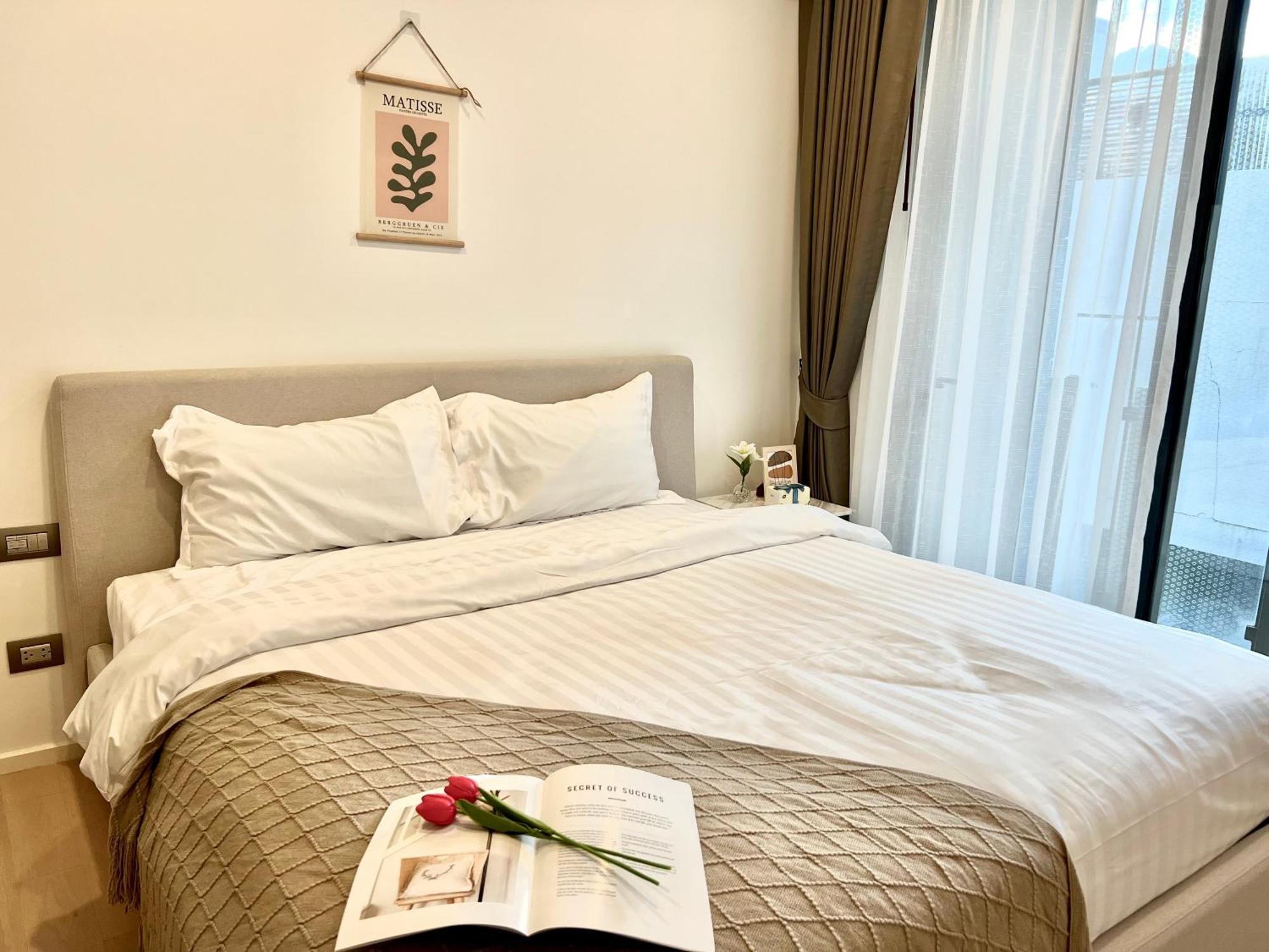 Sukhumvit 11#luxury#pool#gym#bts Nana&mrt Sukhumvit#1br#max2ppl Apartment *