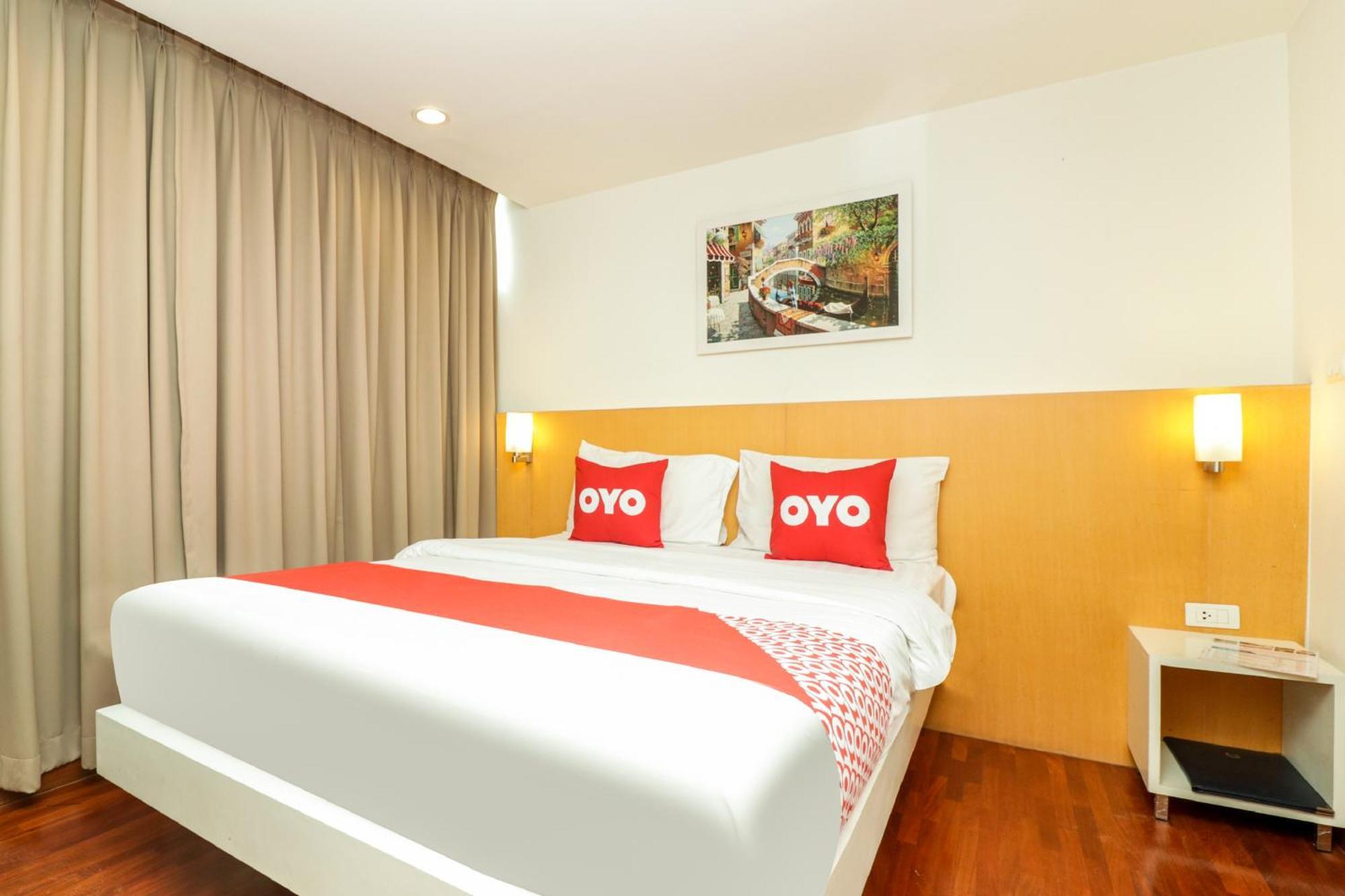 Oyo 225 Premier Place