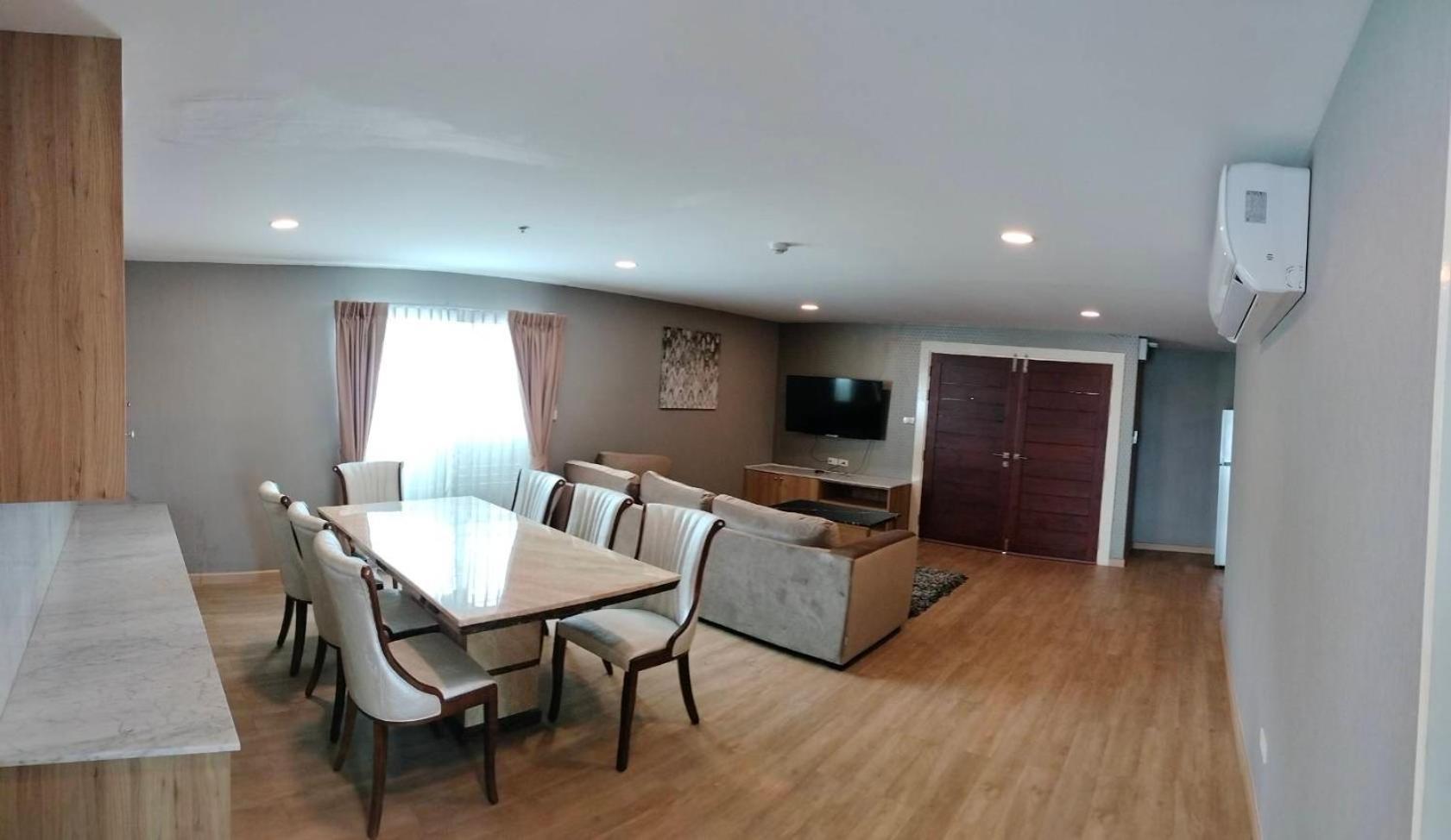 Aparthotel The Lux Ladprao 10