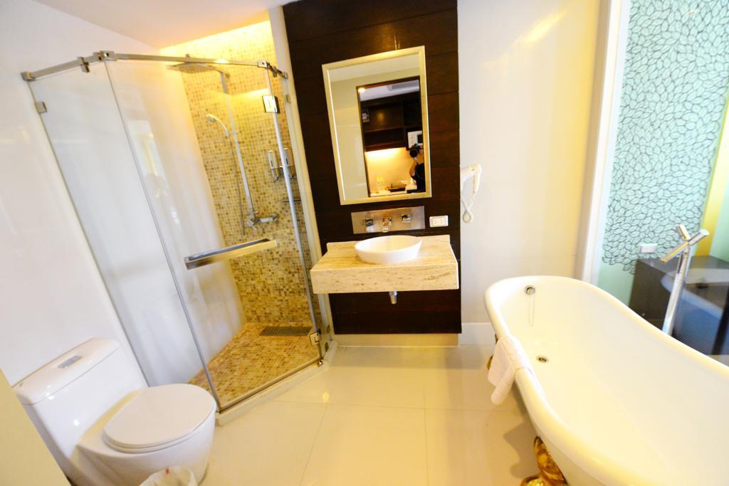Vacio Hotel 3*