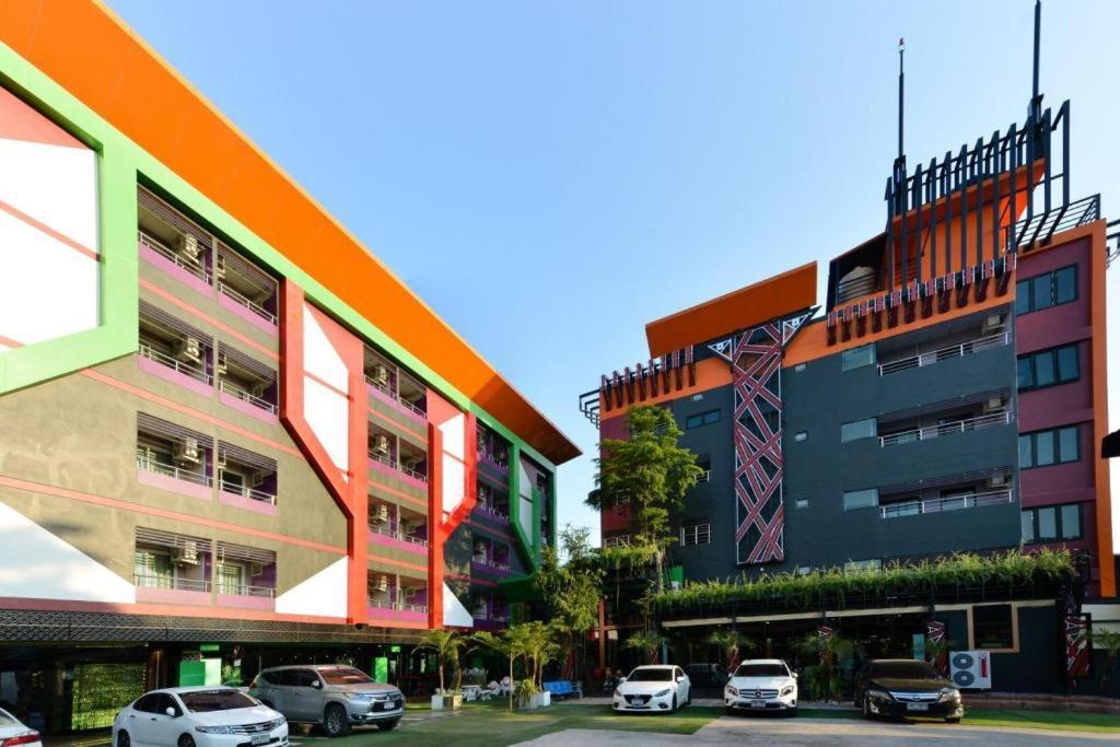 The Breton Media Hotel Bangkok