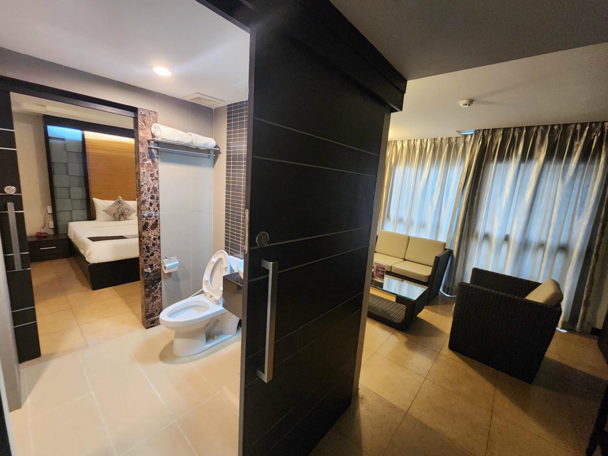 Sky Dome Resotel - โรงแรมสกายโดม รีโซเทล Hotel Banguecoque
