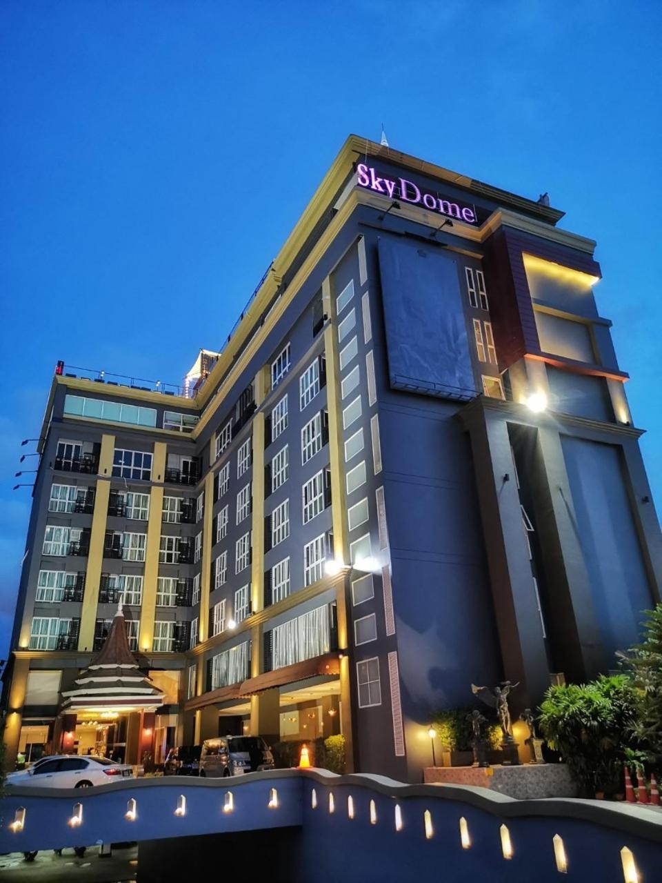 Sky Dome Resotel - โรงแรมสกายโดม รีโซเทล Hotel Banguecoque