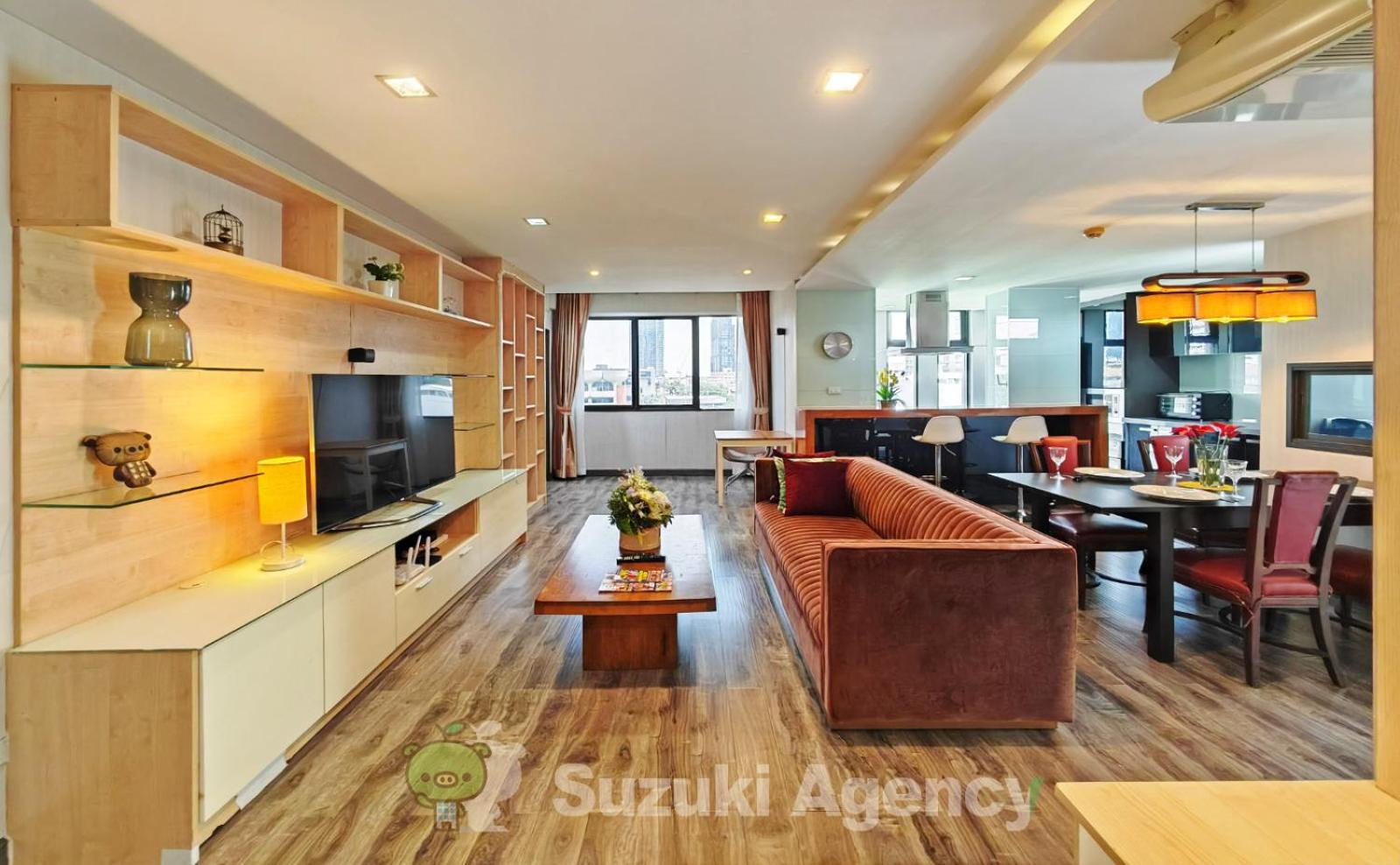 Apartment W8 Rise Lux Condo, 2 Bedroom Private Floor, Hip Bkk 5 Min From Thonglo Bts Station, Ok After The Earthquake Bangkok