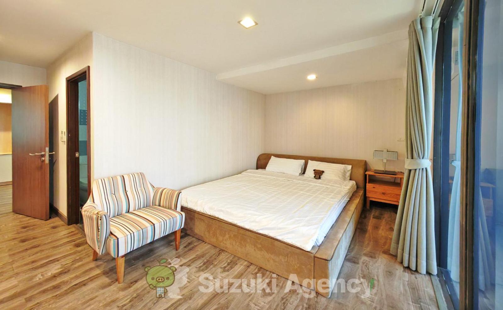 W8 Rise Lux Condo, 2 Bedroom Private Floor, Hip Bkk 5 Min From Thonglo Bts Station, Ok After The Earthquake *