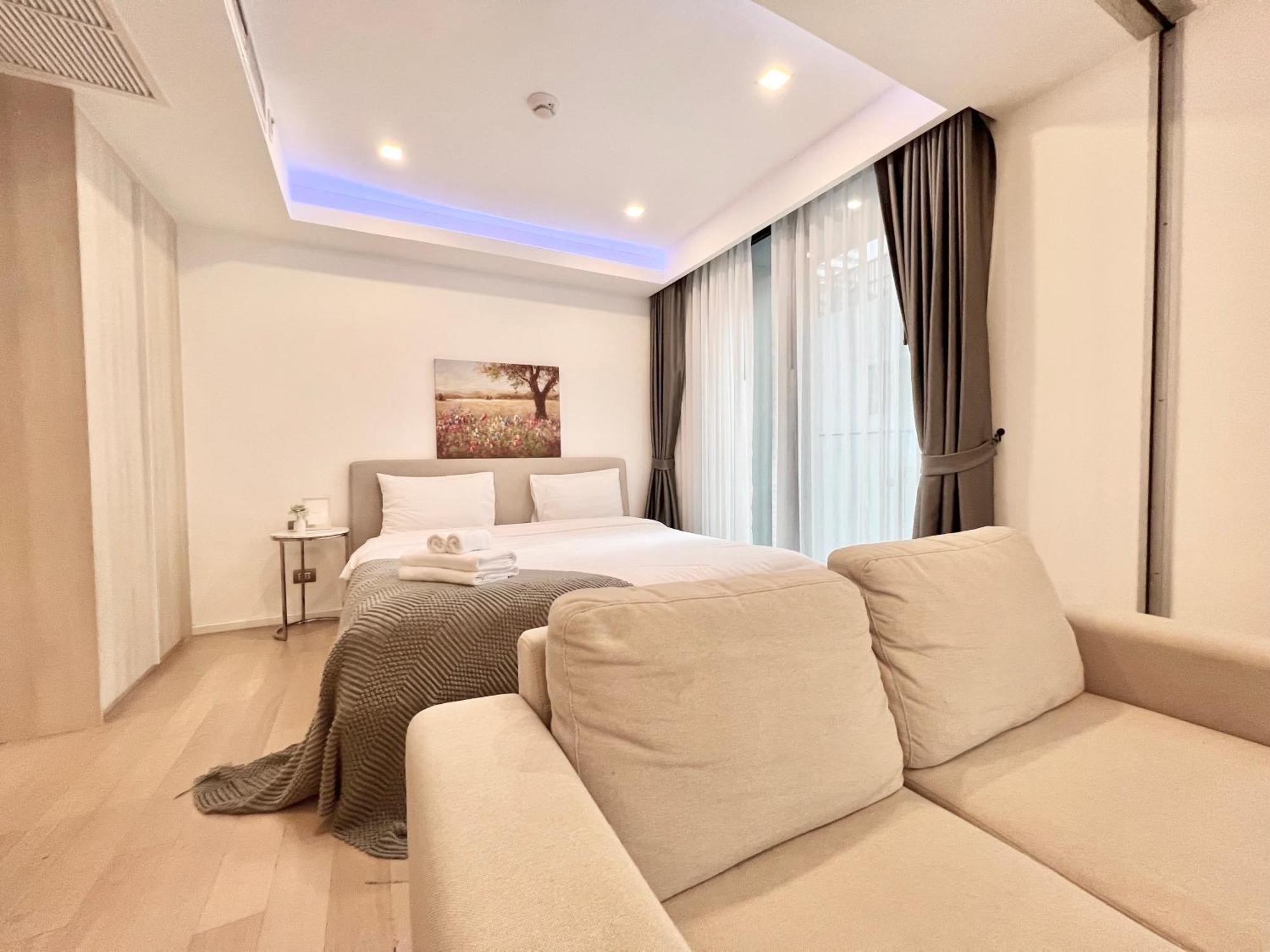 Sukhumvit 11#luxury#pool#gym#bts Nana&mrt Sukhumvit#1br#max2ppl Appartement *