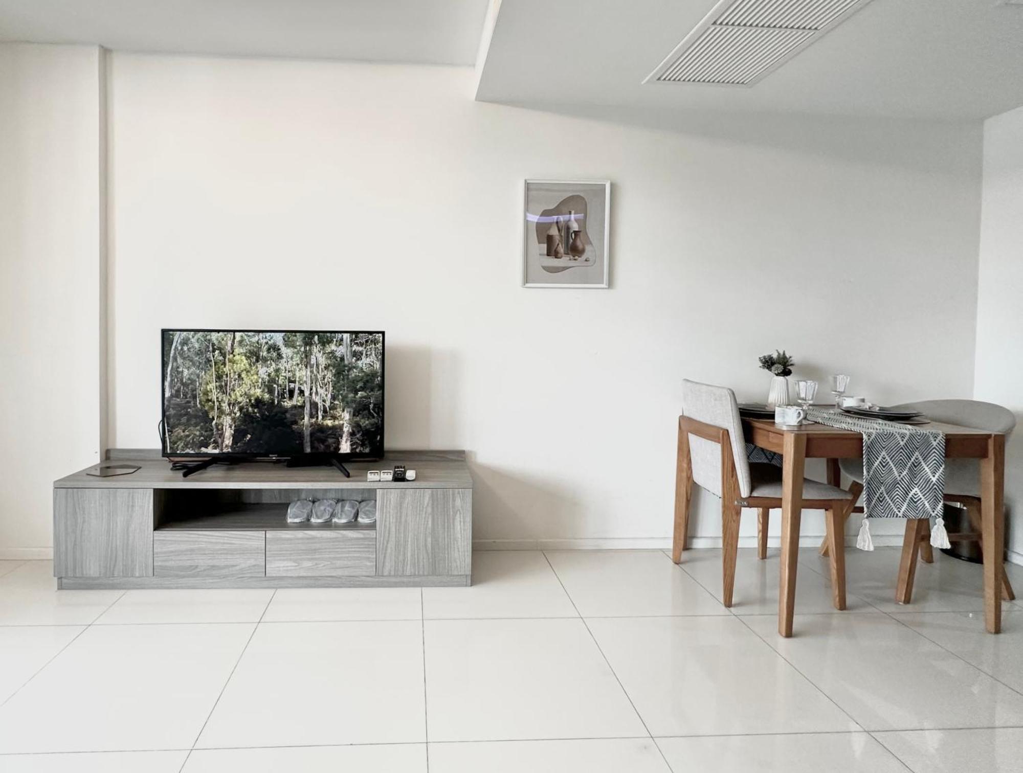 Circle Rein Sukhumvit 12 #1br#pool&gym#near Terminal 21#max4 Bangkok