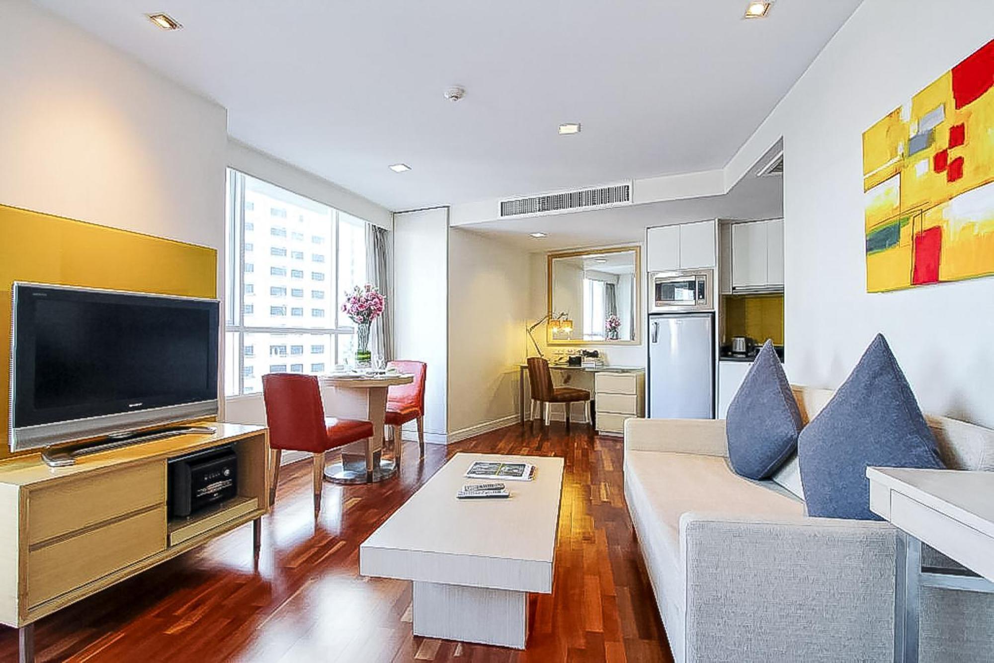 Urbana Langsuan Bangkok