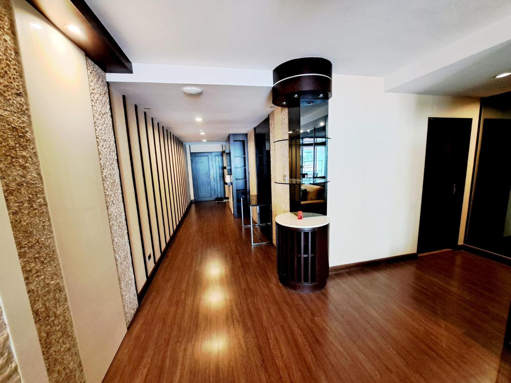 7c-2 Bedrooms3baths In Downtown Near Mrtbtsboat Station Apartment