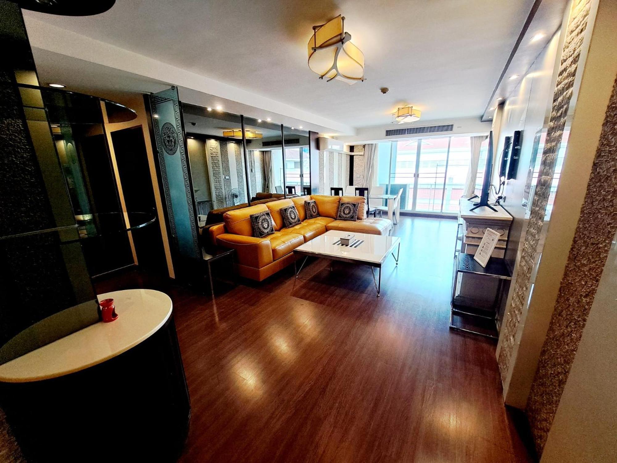 7c-2 Bedrooms3baths In Downtown Near Mrtbtsboat Station