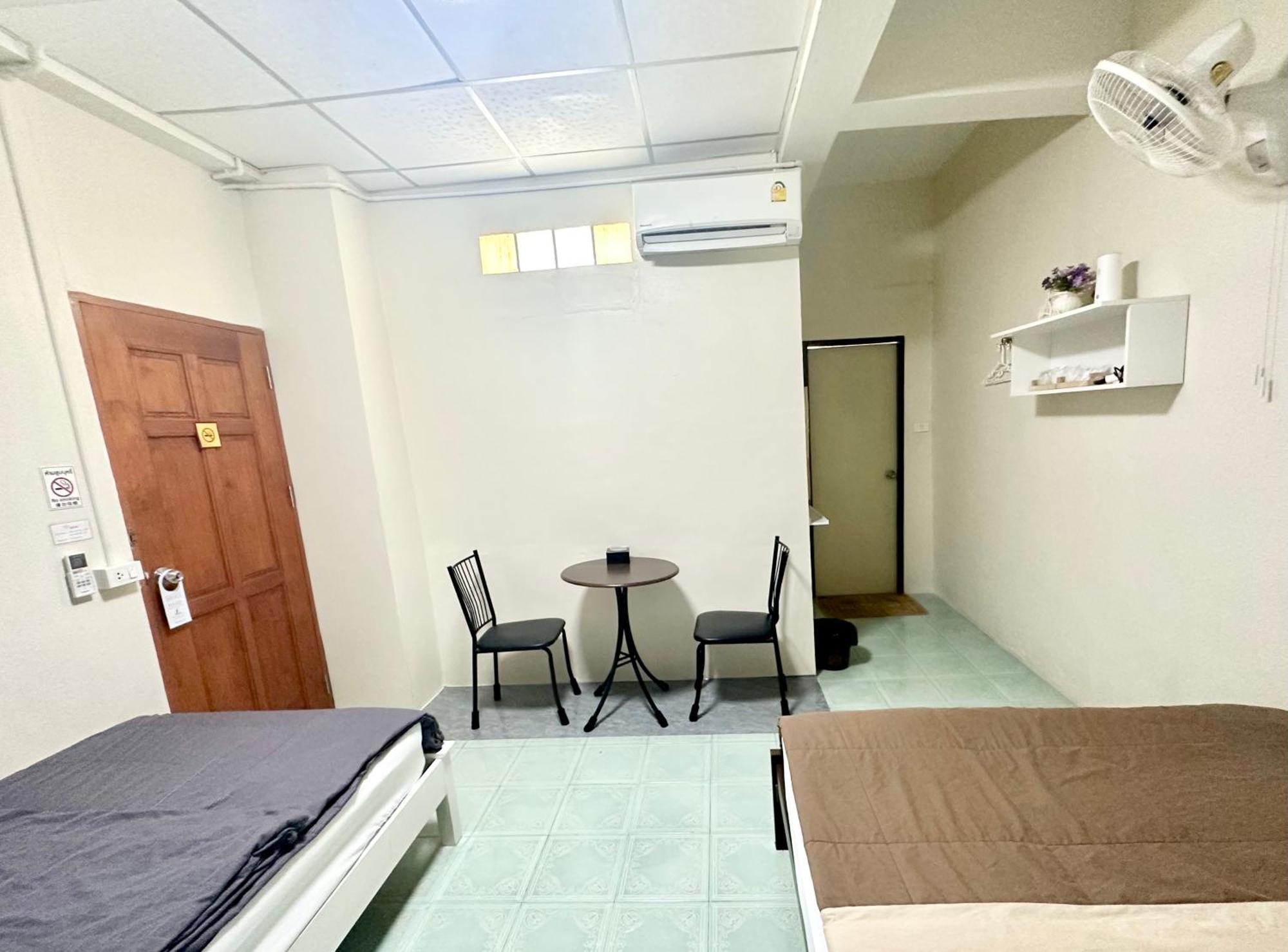 Pd Hostel