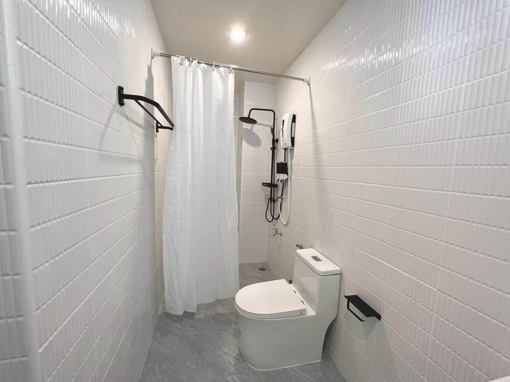 Krung Tone Albergue *