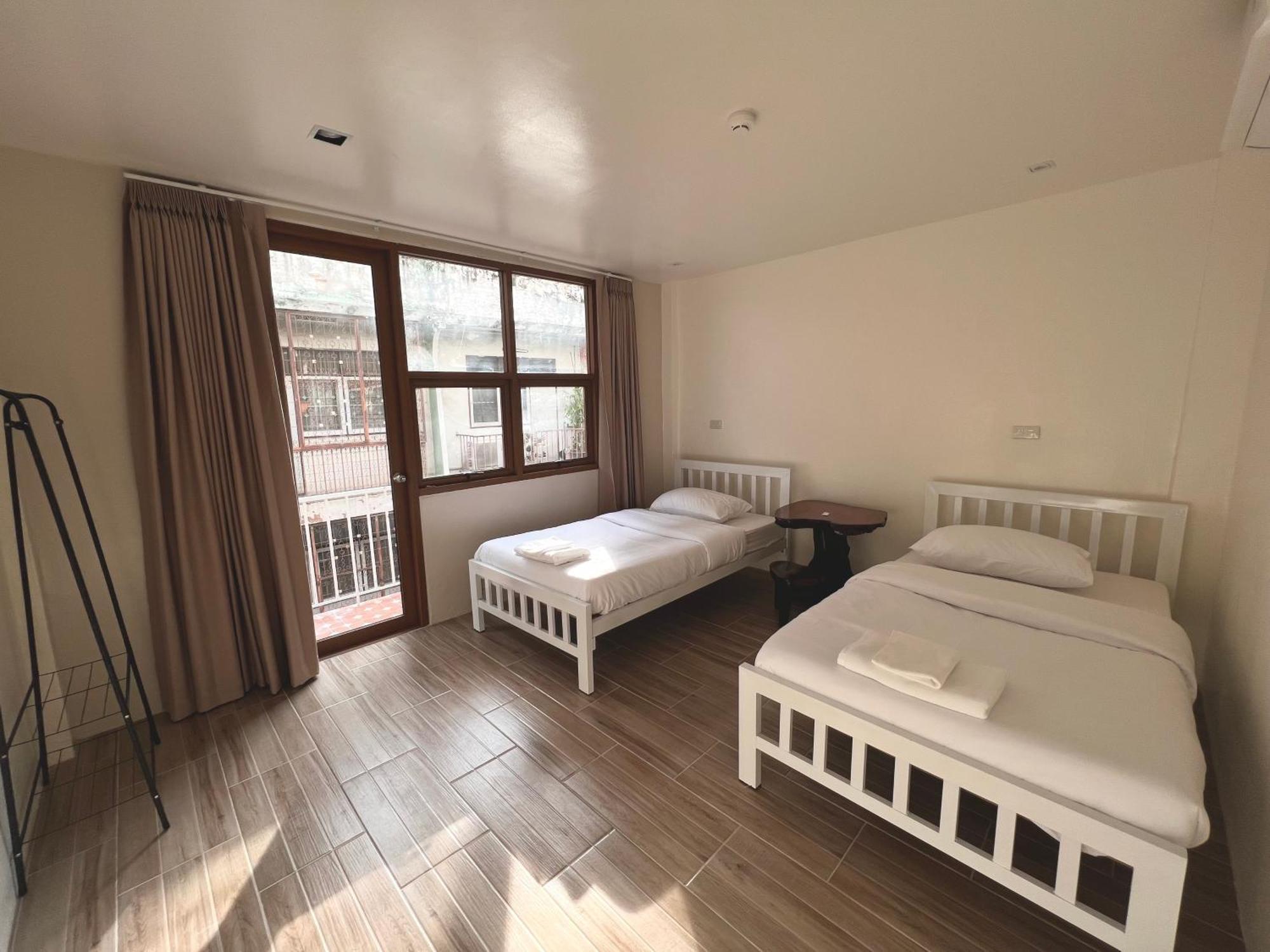 Krung Tone Albergue *