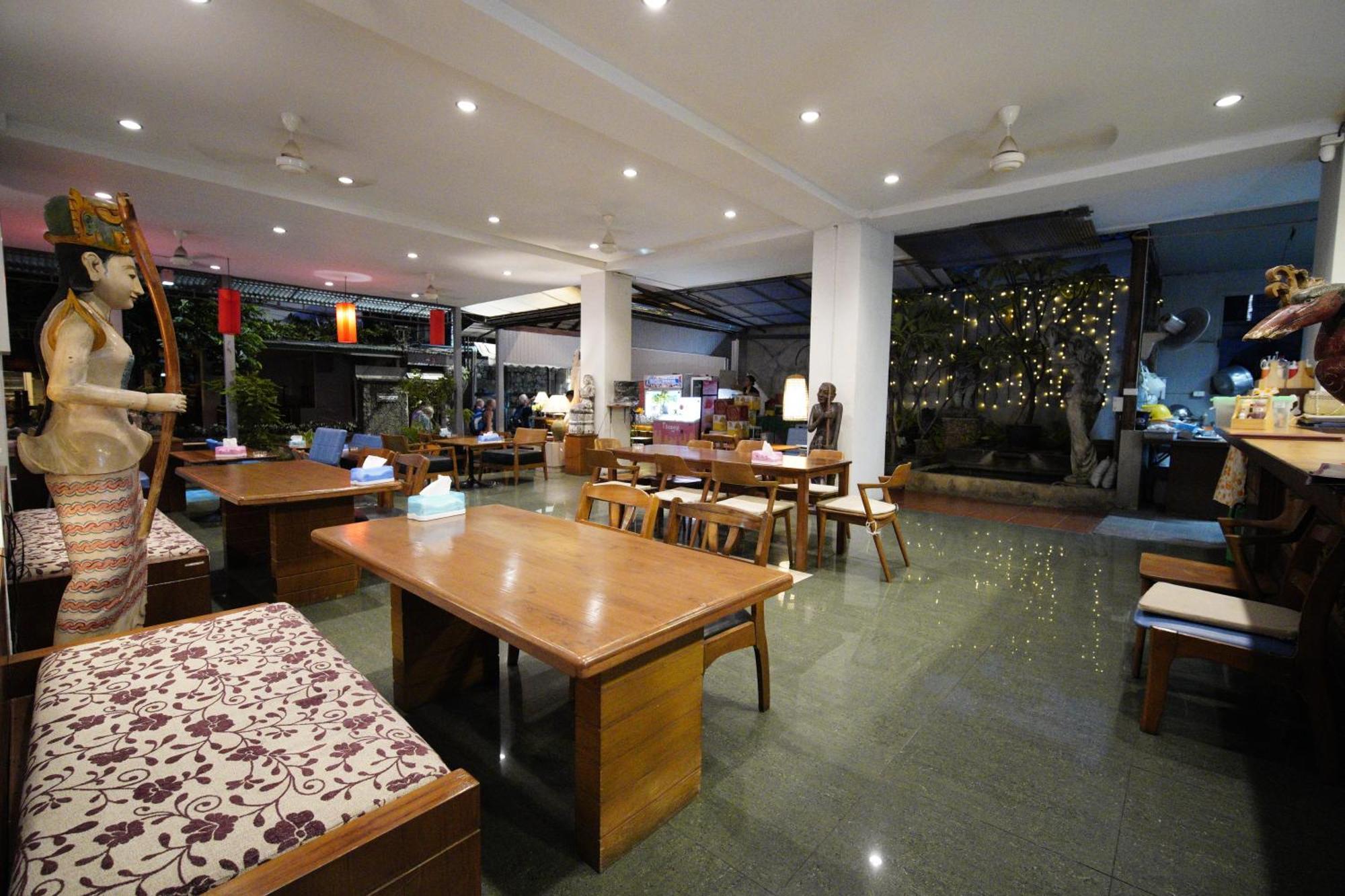 Wild Orchid Hotel Bangkok