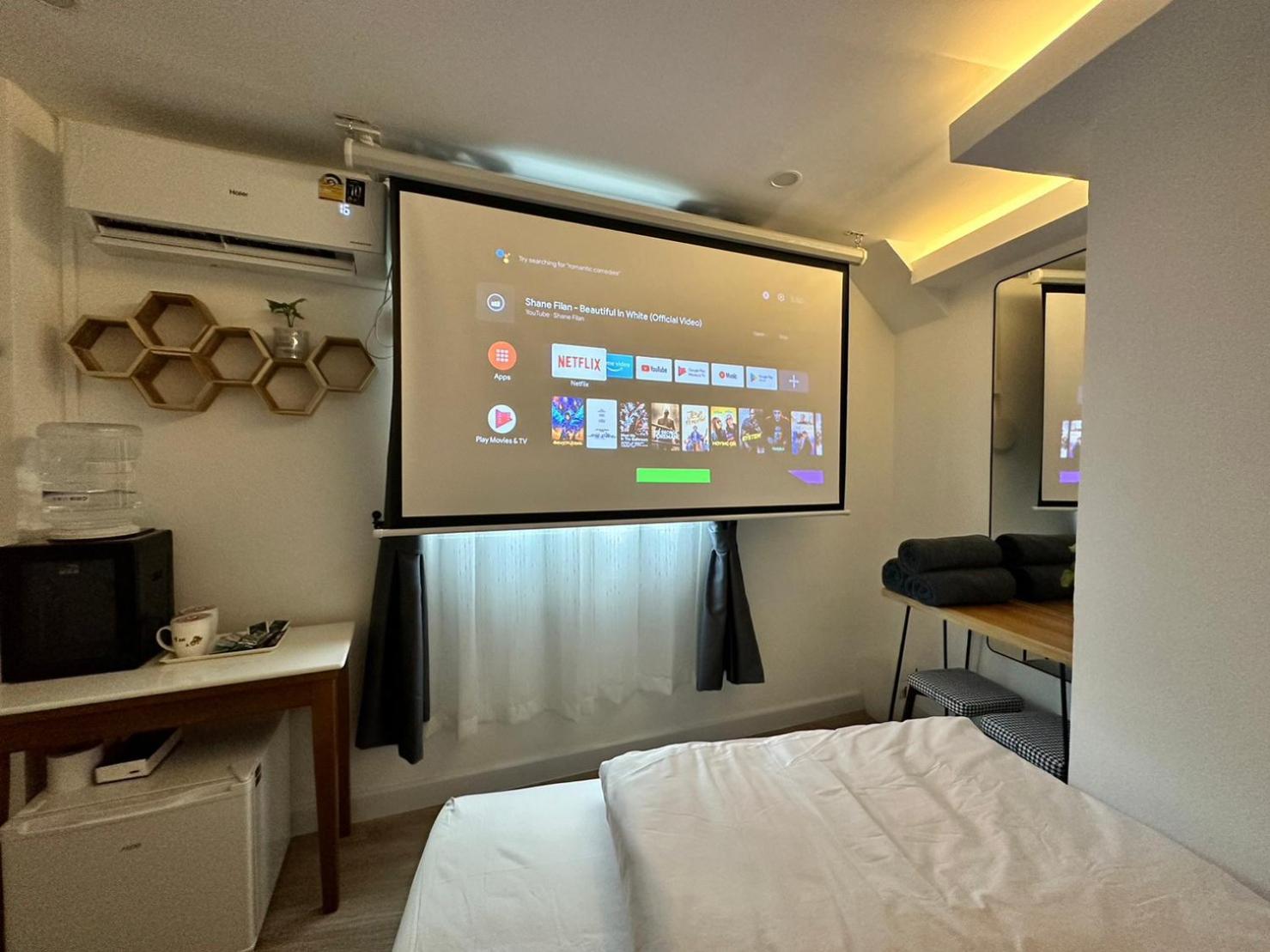 Albergue The White Den Sukhumvit 44