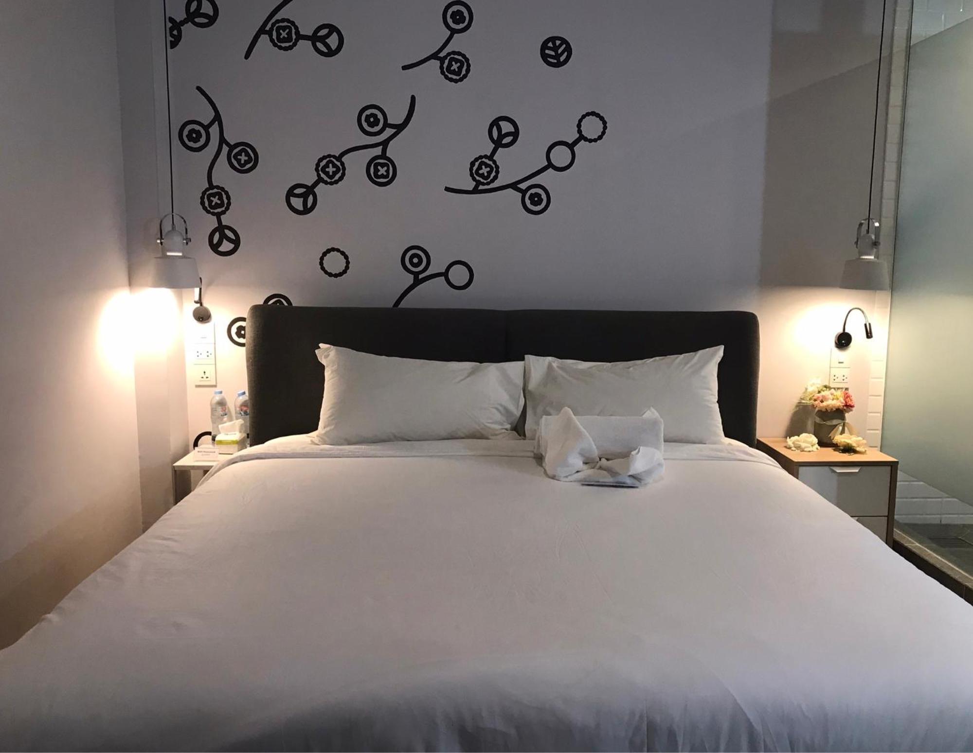 Asrama Bedspread (adults Only) *