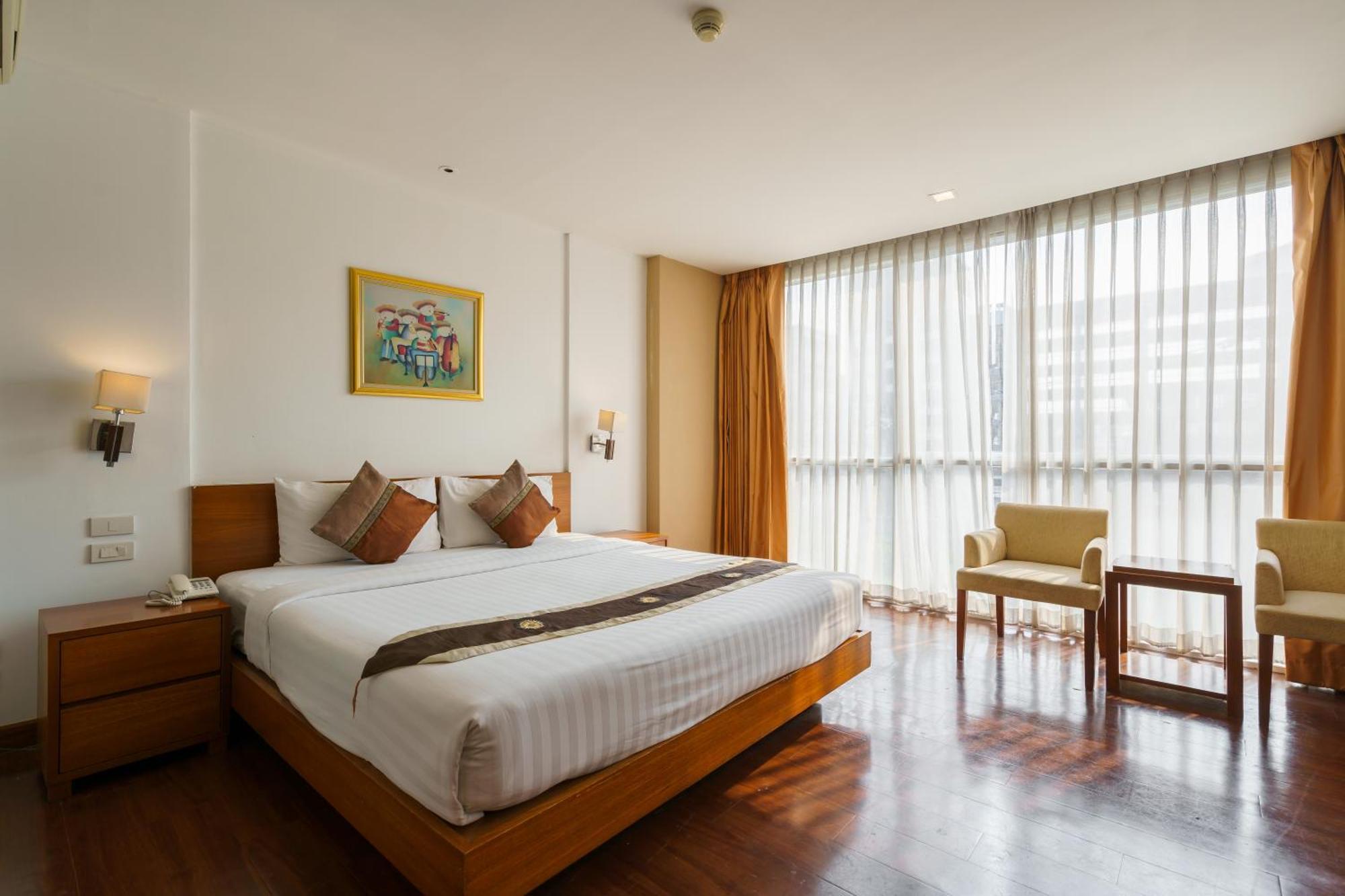 Lantana Bangkok