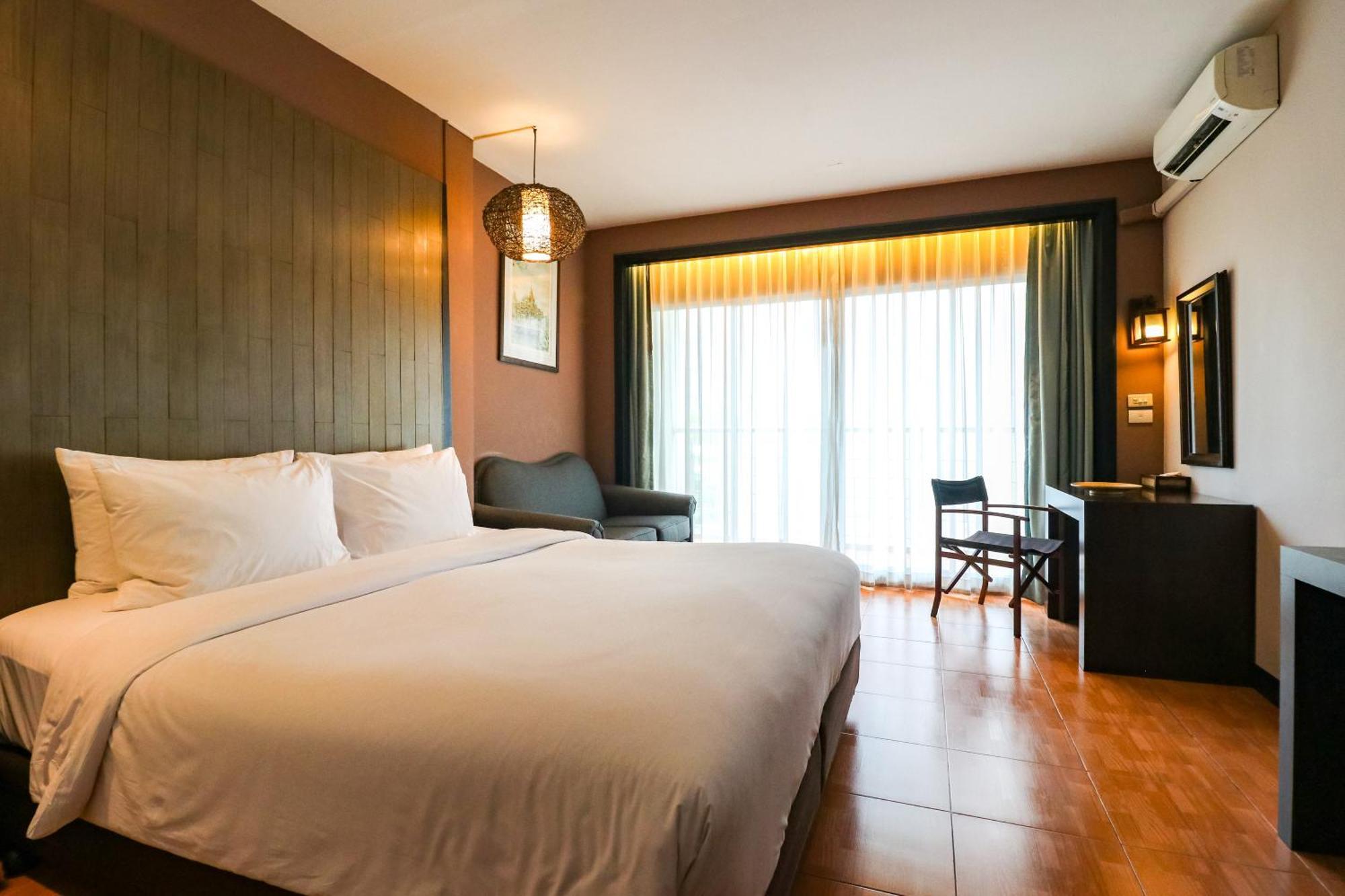 Royal View - Rang Nam Bangkok