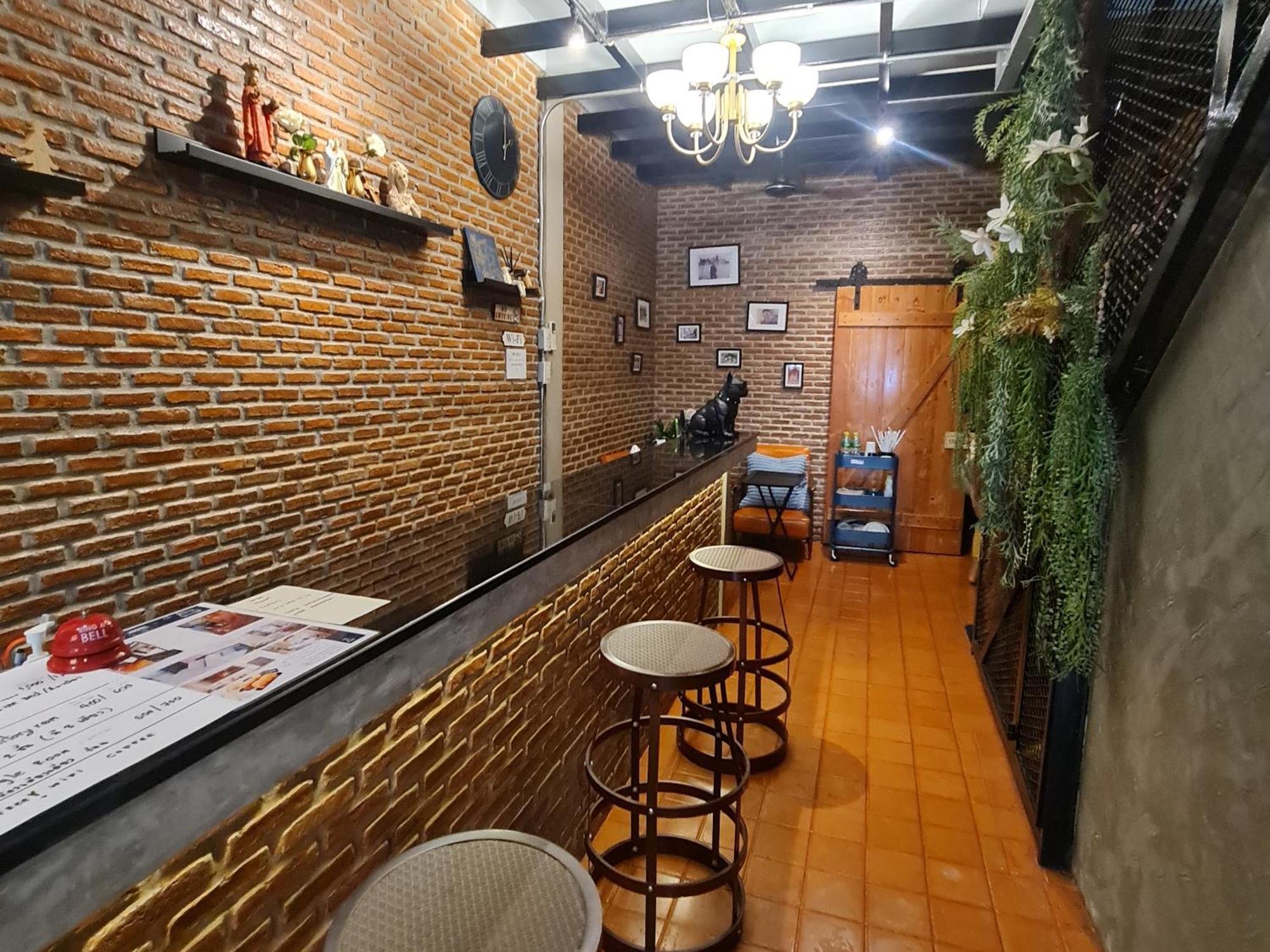 Meemaw's House Hostel *