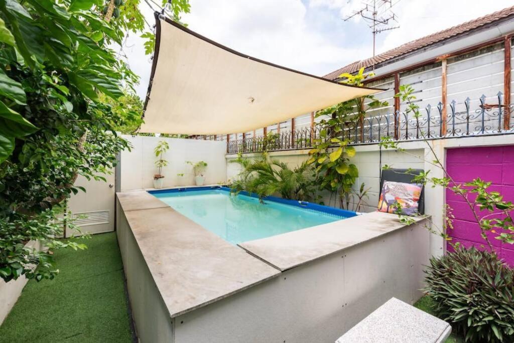 Onnut Pool Homestay Bangkok