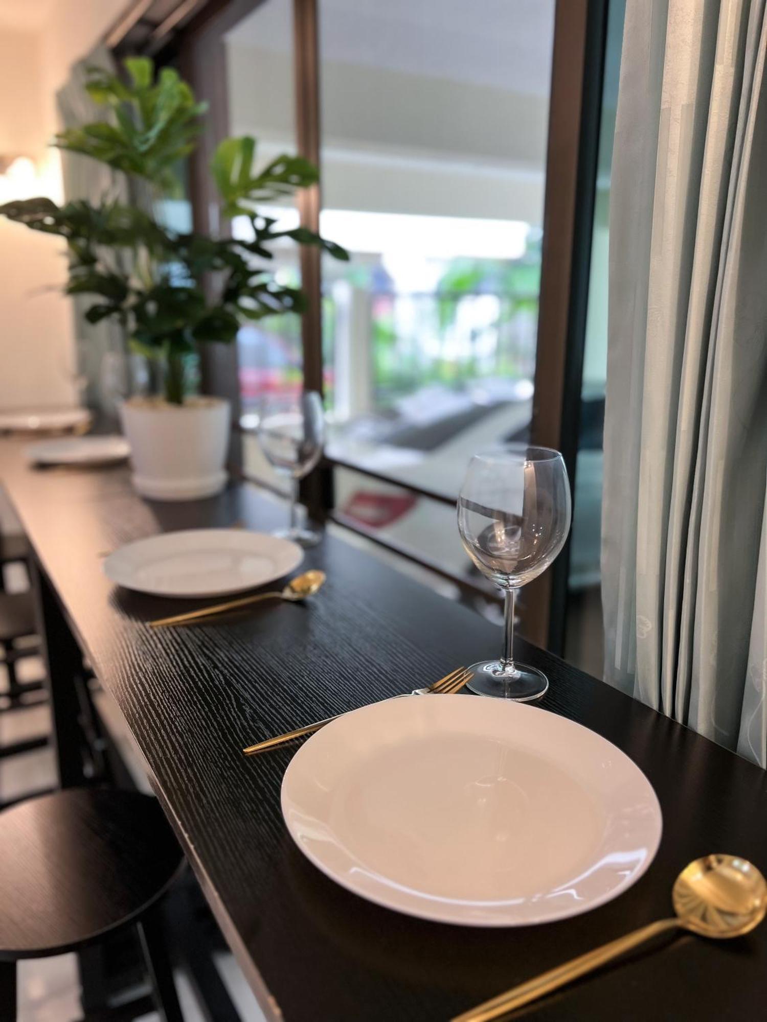 Sukhumvit 31 Sweet 7 Beds - Up To 12 Guests *