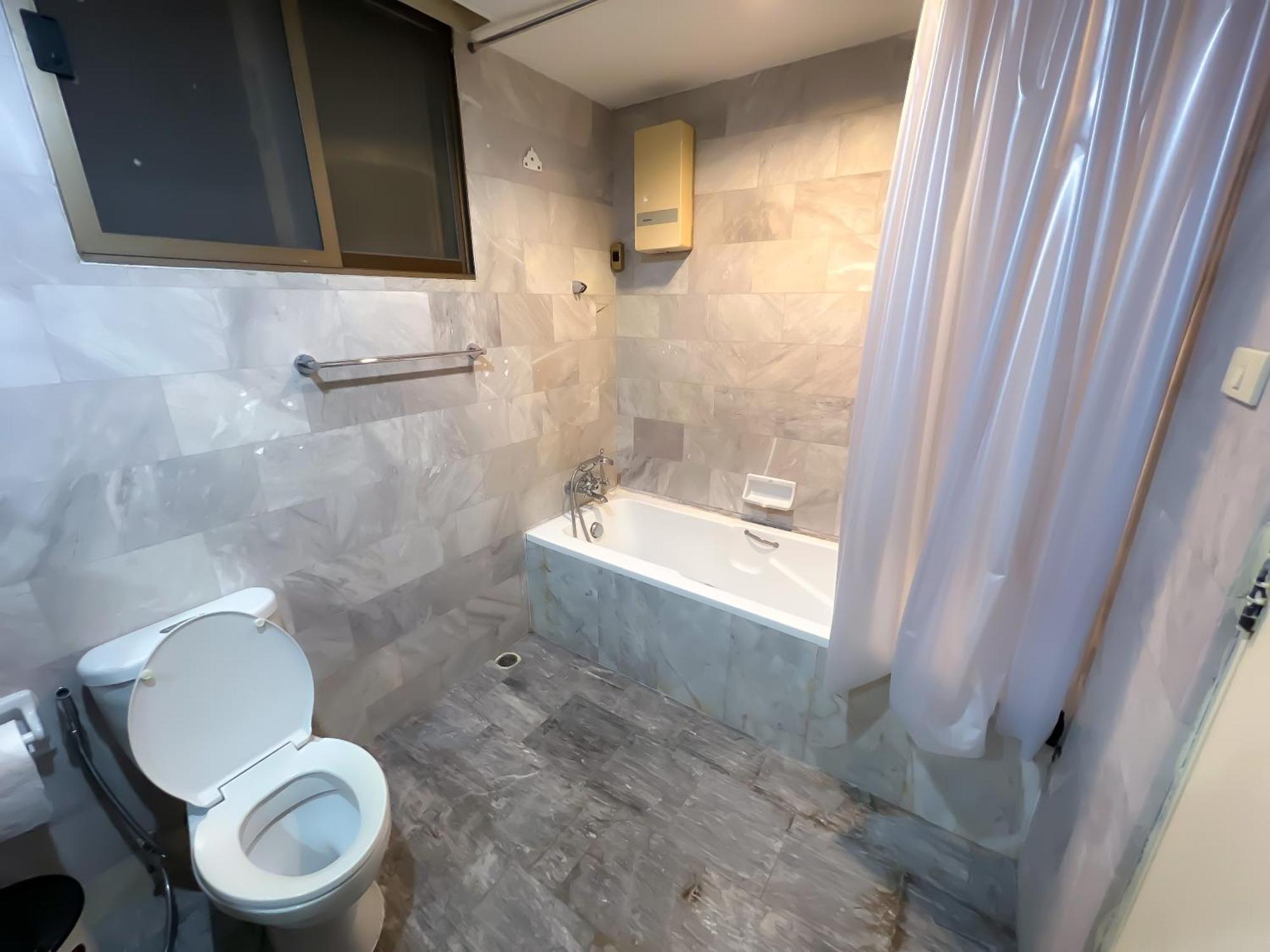 Sukhumvit 31 Sweet 7 Beds - Up To 12 Guests