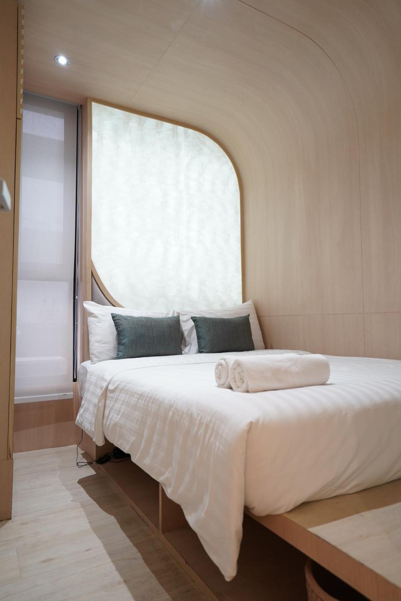 Hotel W 21 3*